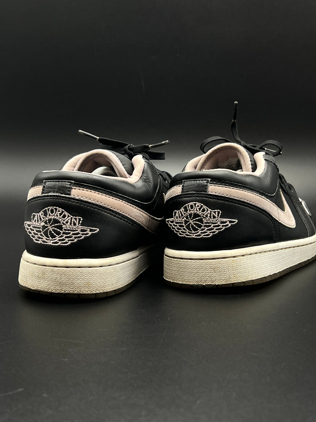 AIR JORDAN 1 LOWS SE BLACK ICED LILAC