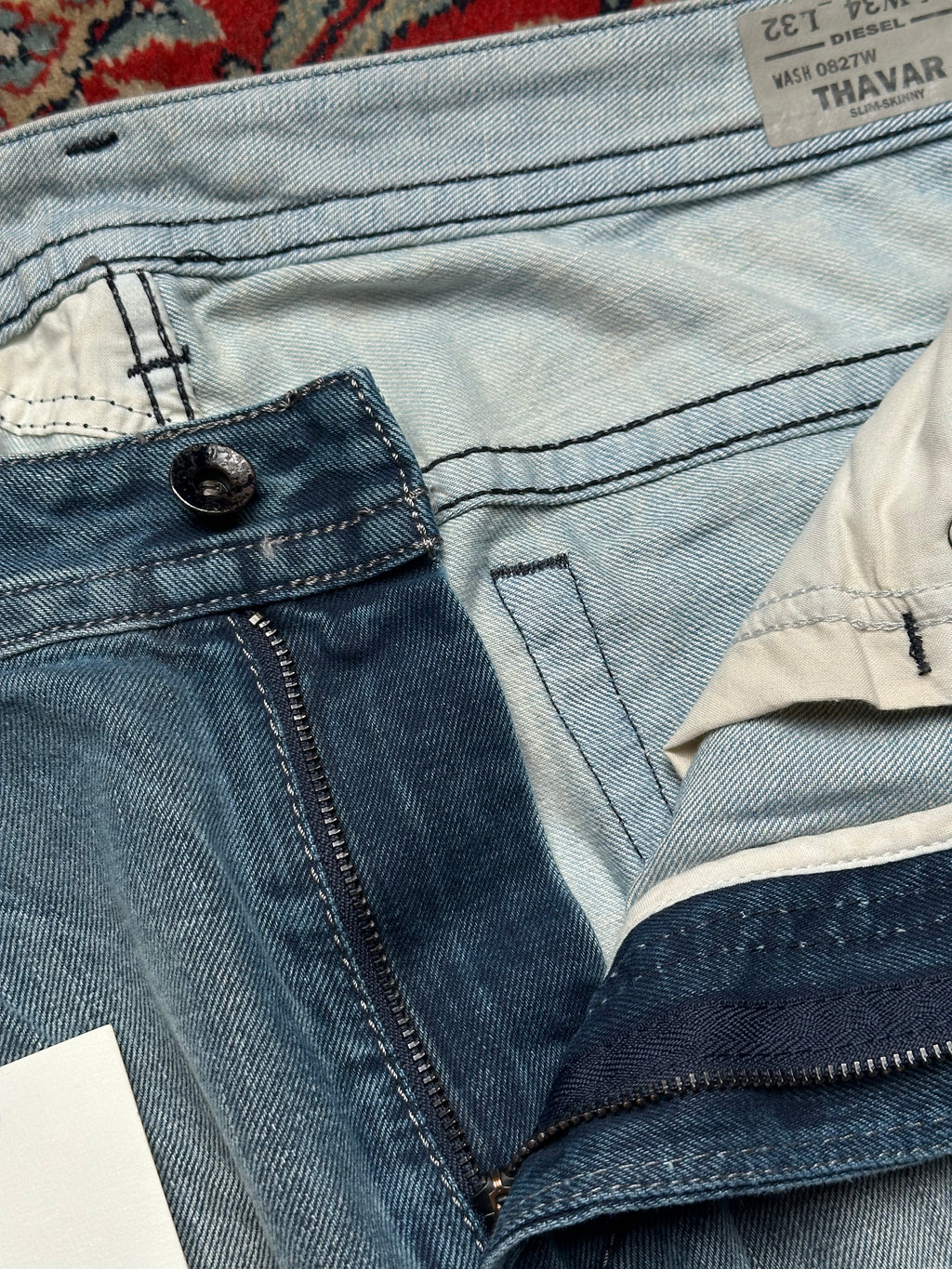 DIESEL THAVAR(SLIM FIT) LIGHT BLUE WASHED NON-STRETCH JEANS