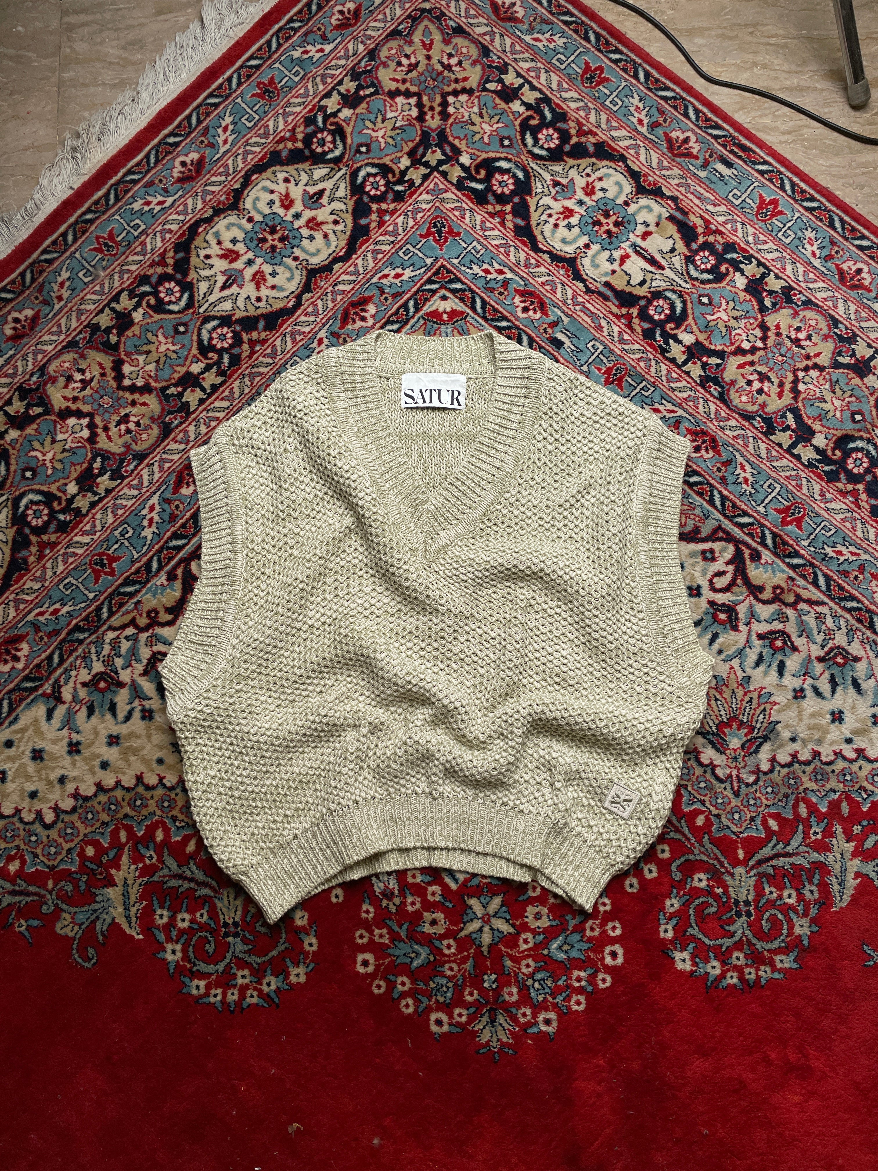 SATUR Textured Knit V-Neck Sweater