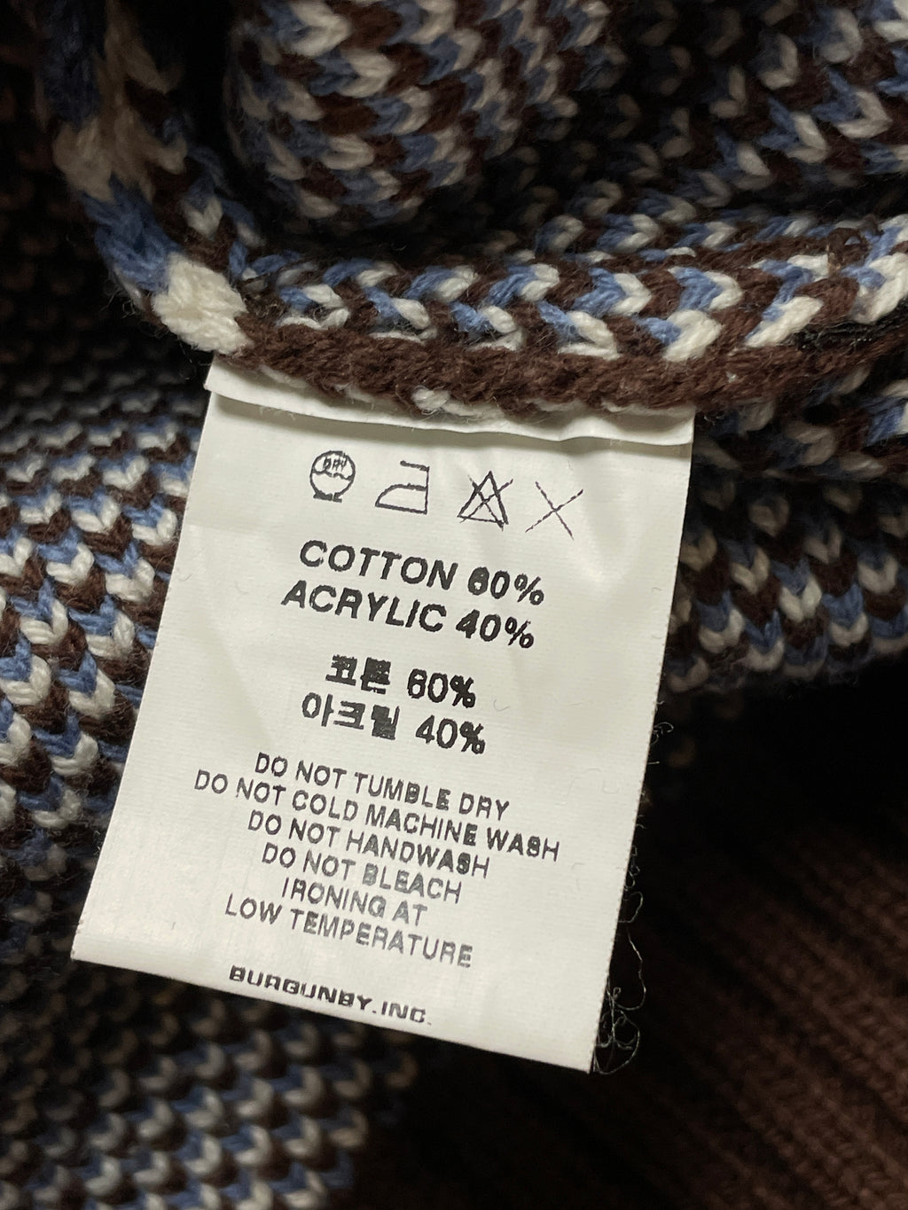 Apartment LOGO ALL OVER Relaxed fit sweater