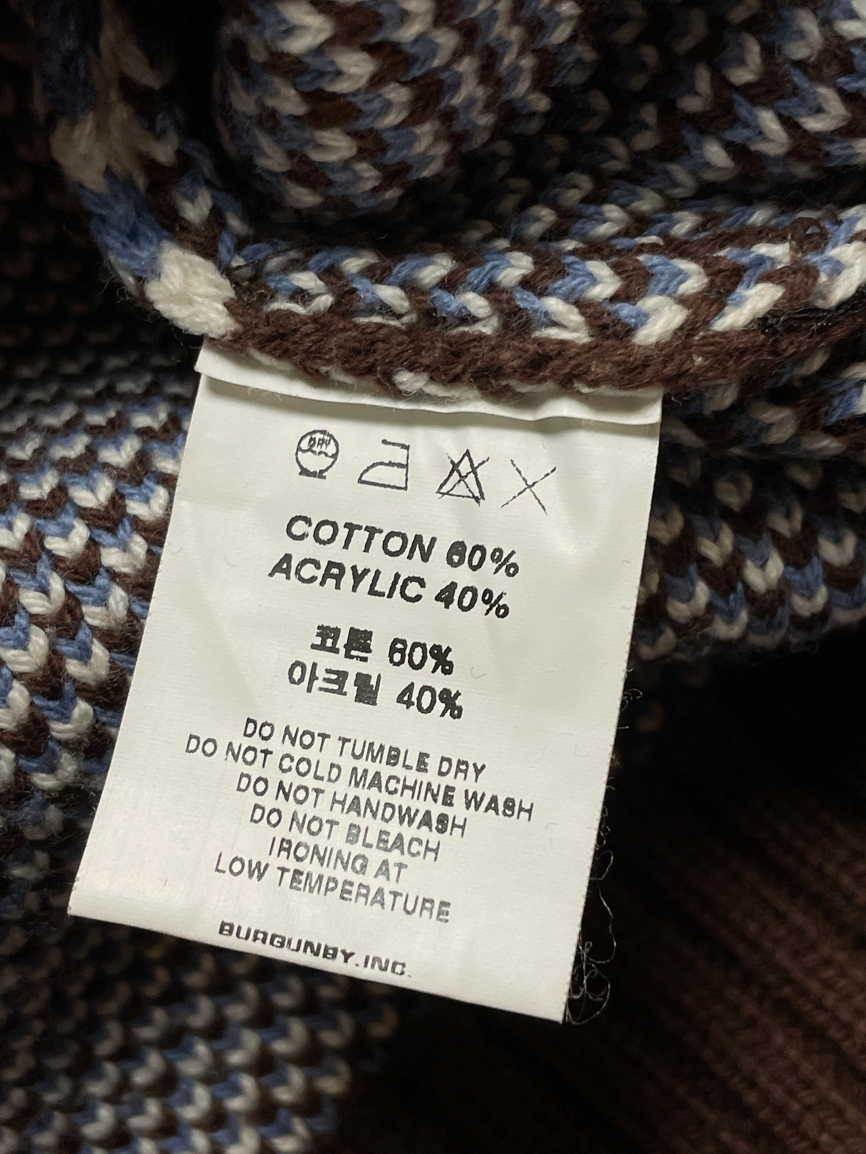 Apartment LOGO ALL OVER Relaxed fit sweater