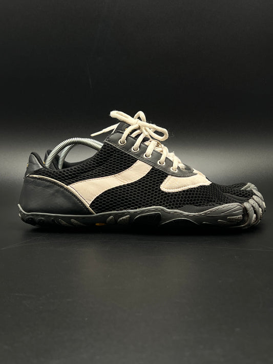 VIBRAM SPEED CLIMBING SHOE