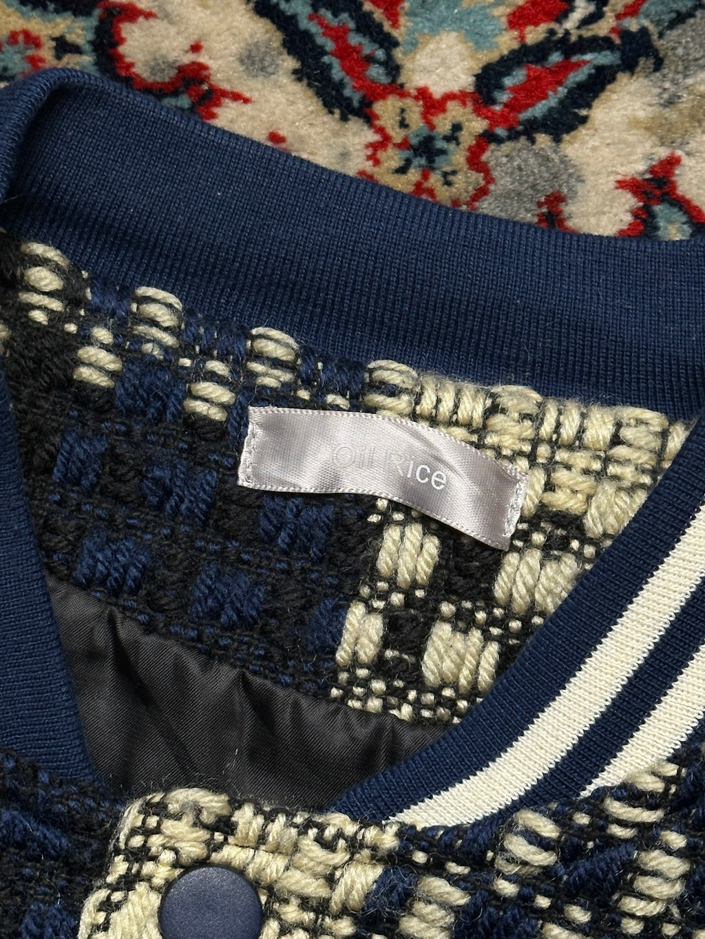 OIL RICE KNITTED RELAXED BOMBER JACKET