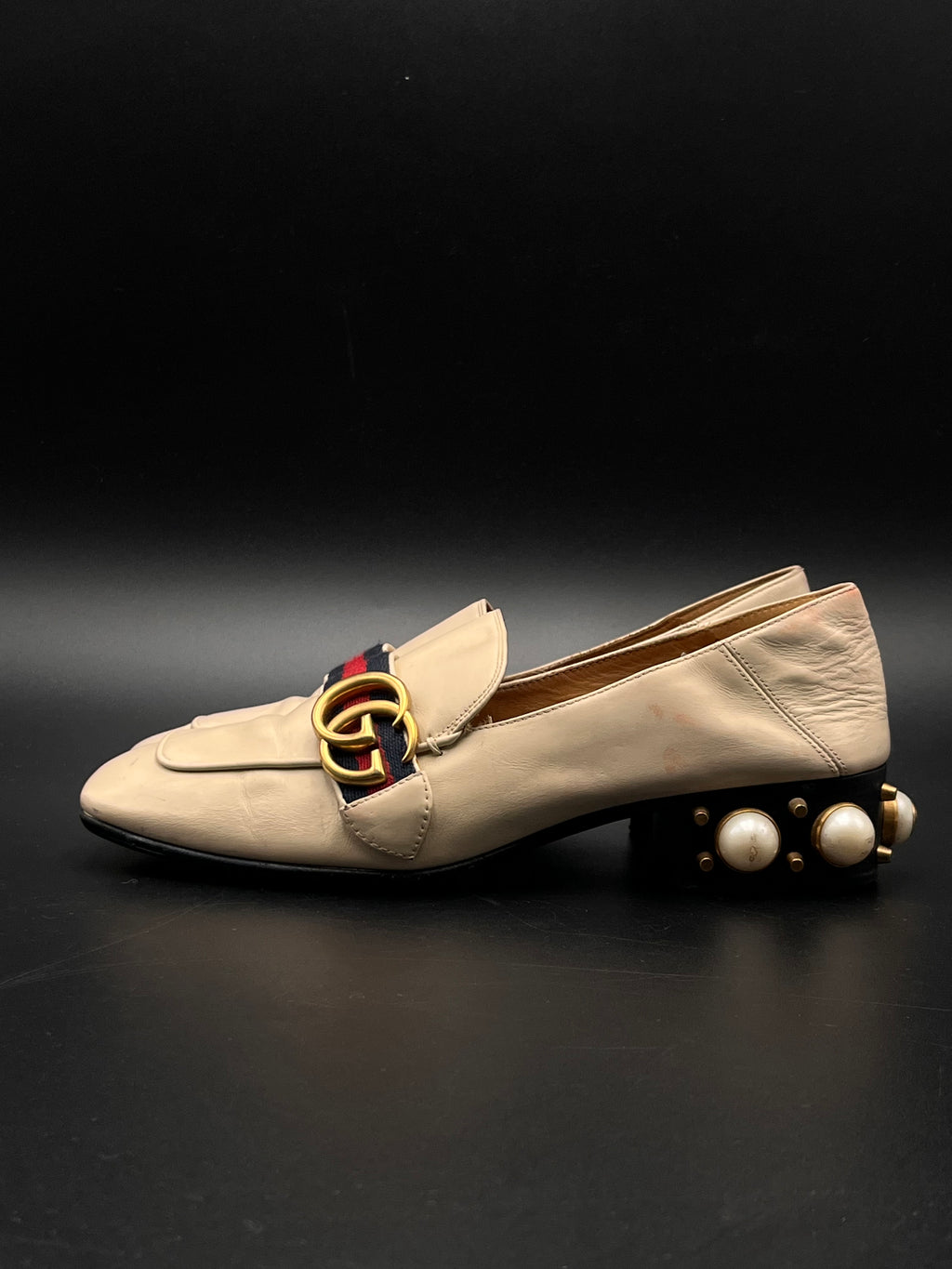 Gucci Cream Leather Embellished GG web Double Pumps