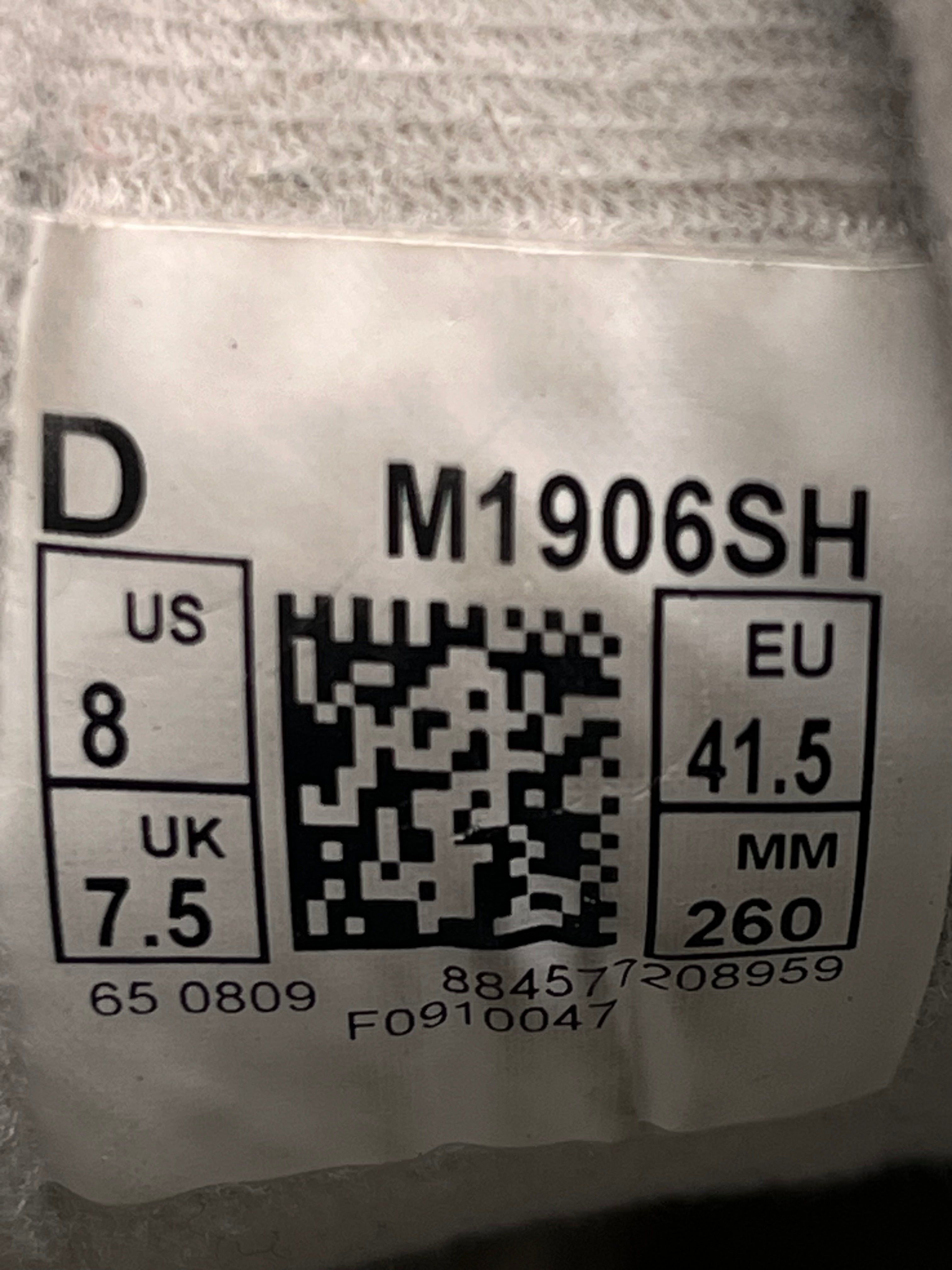 NEW BALANCE 1906R WHITE GREY