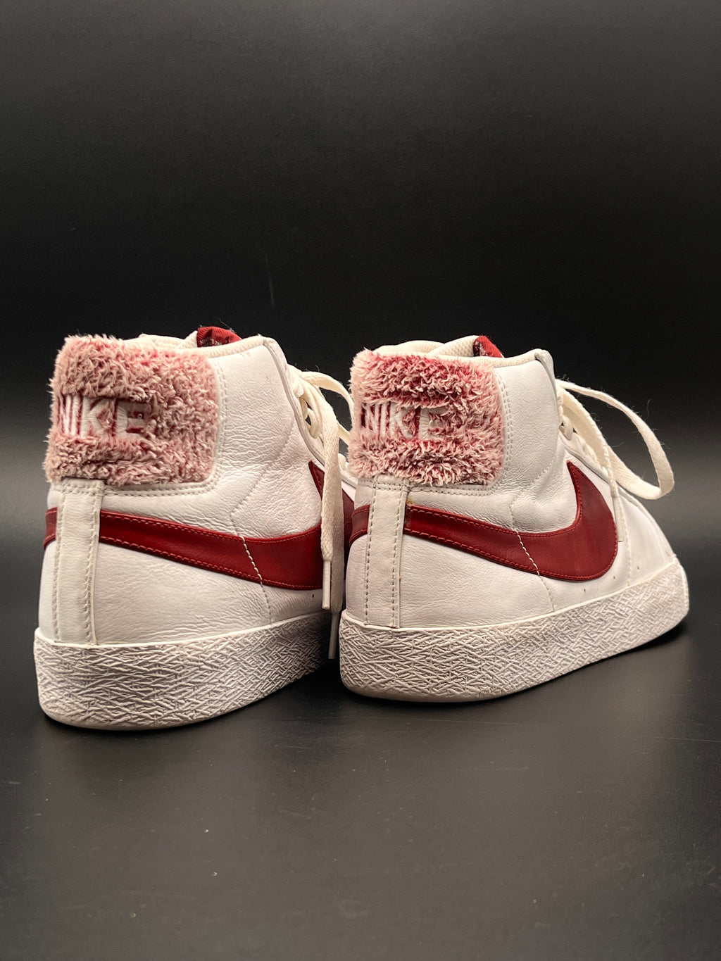 Nike Blazer Mid SB 'Team Red'