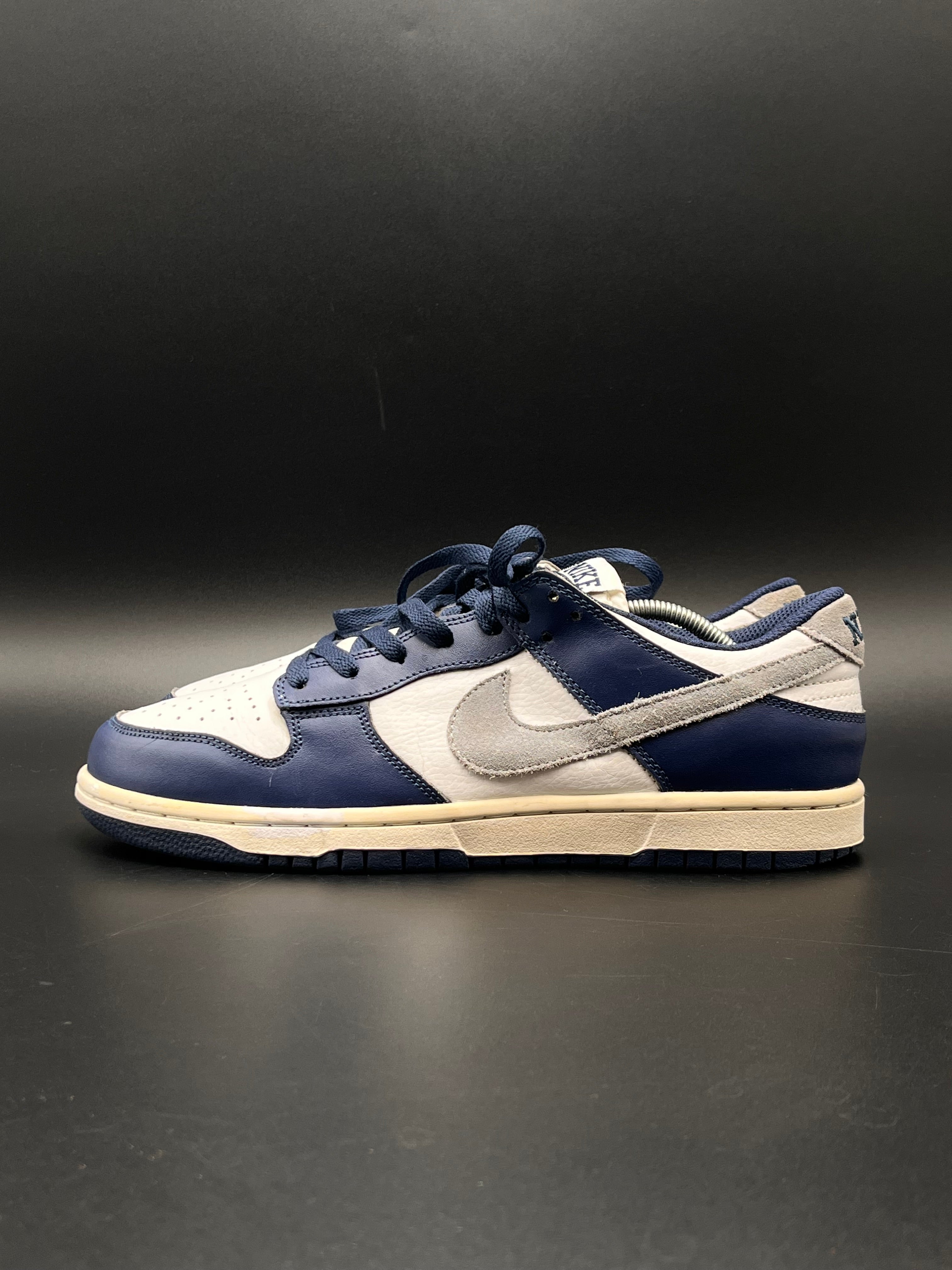 NIKE DUNK LOWS MIDNIGHT NAVY