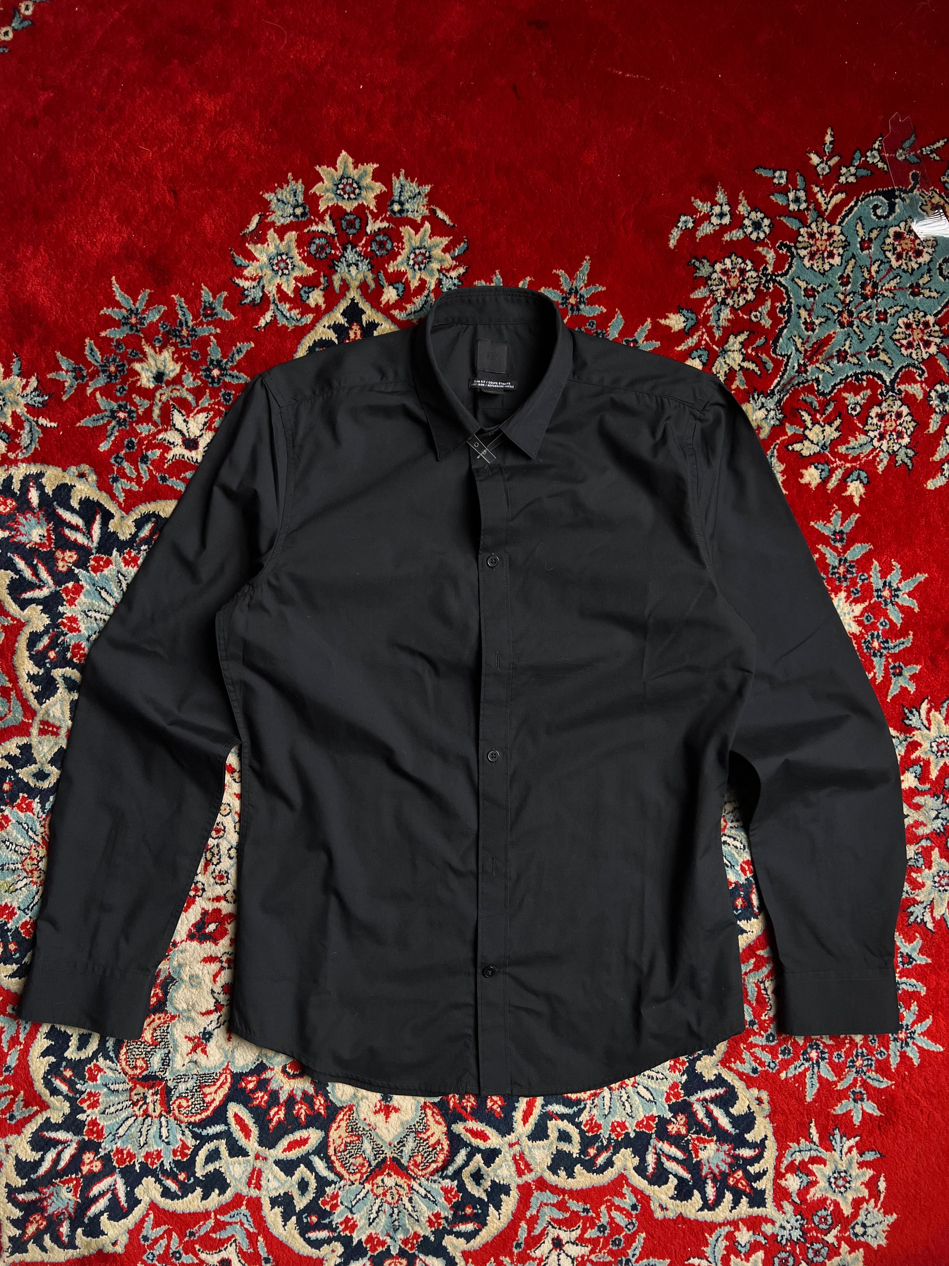 H&M BUTTON DOWN CASUAL SHIRT