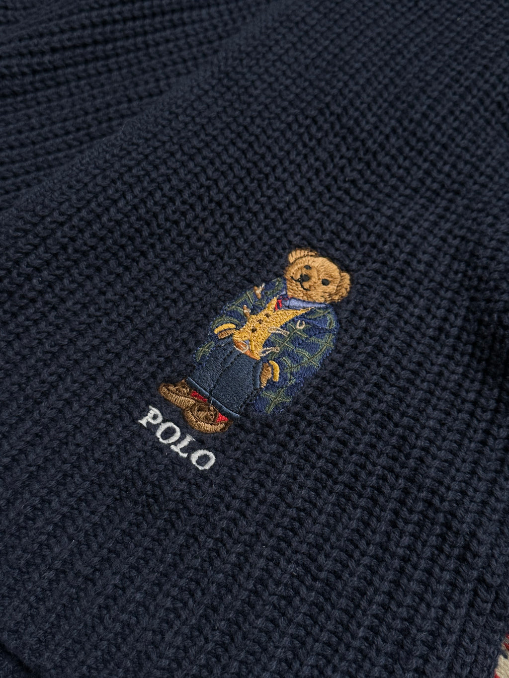 POLO RALPH LAUREN NAVY BLUE CABLE KNIT SCARF