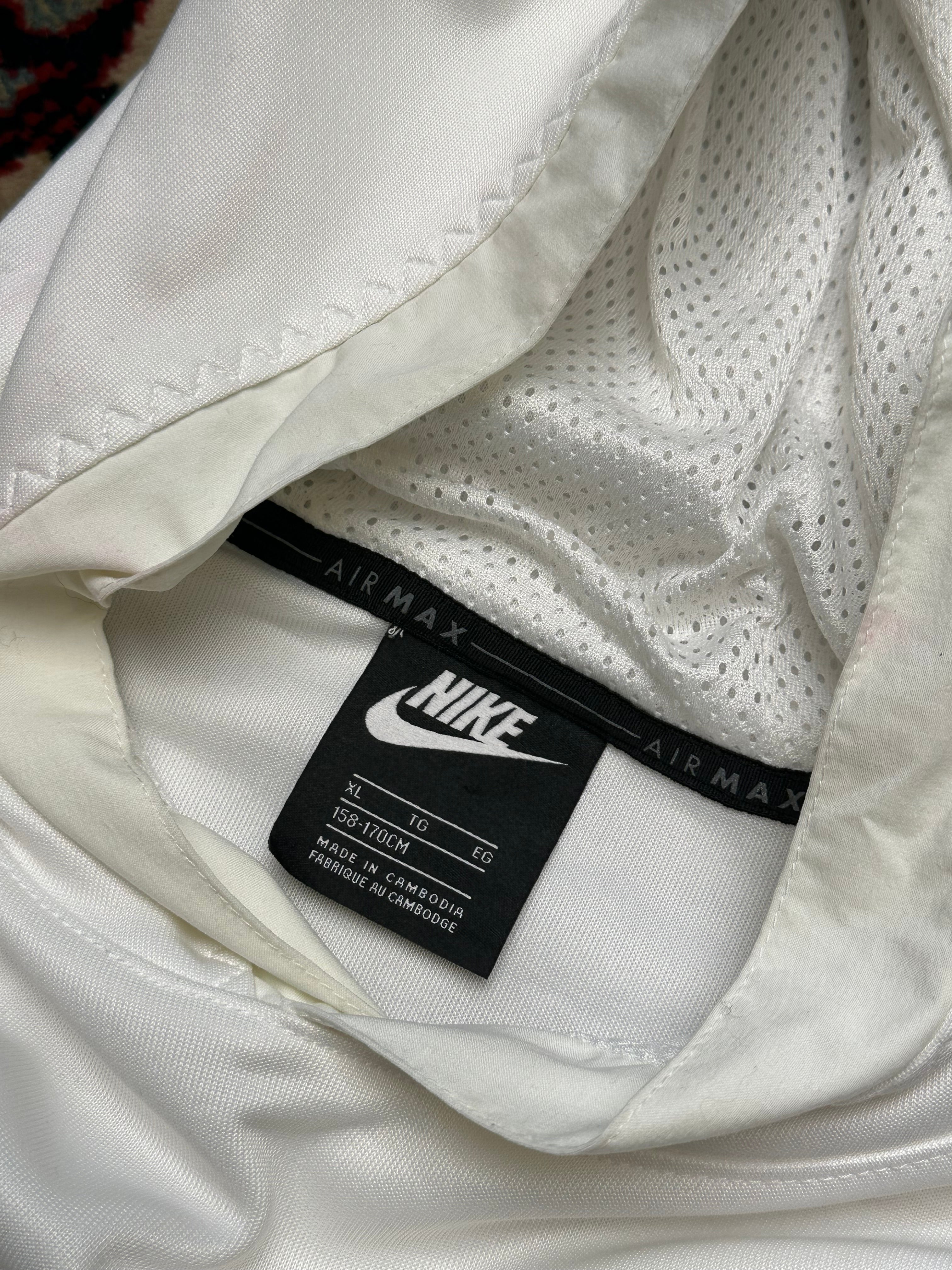 NIKE AIR MAX DRI-FIT HOODIE