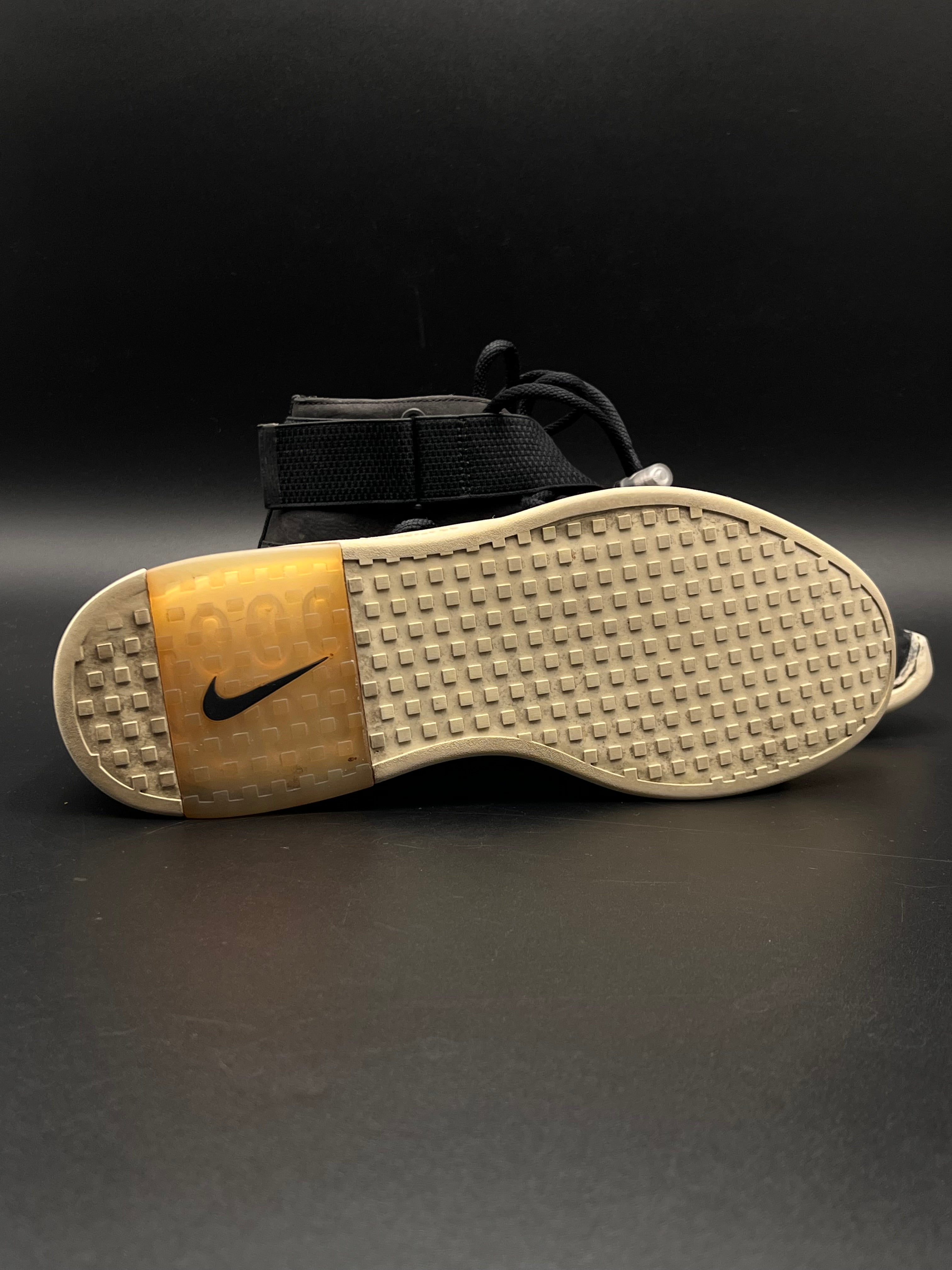 NIKE AIR FEAR OF GOD RAID BLCK/BLACK FOSSIL