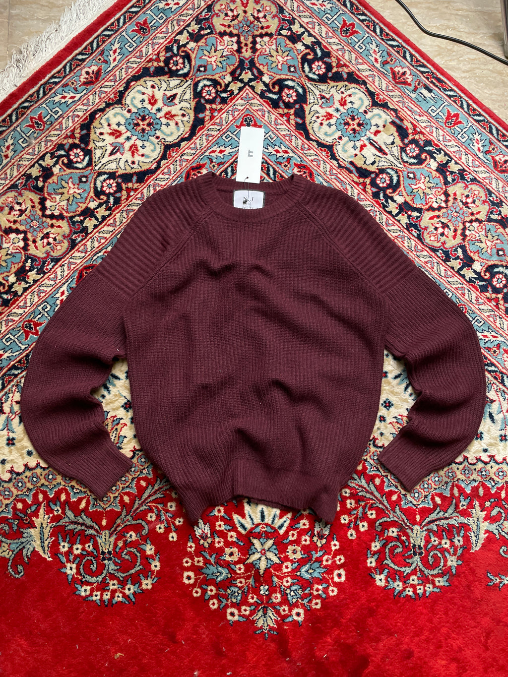 N. J Ribbed Knit Raglan Crewneck Sweater