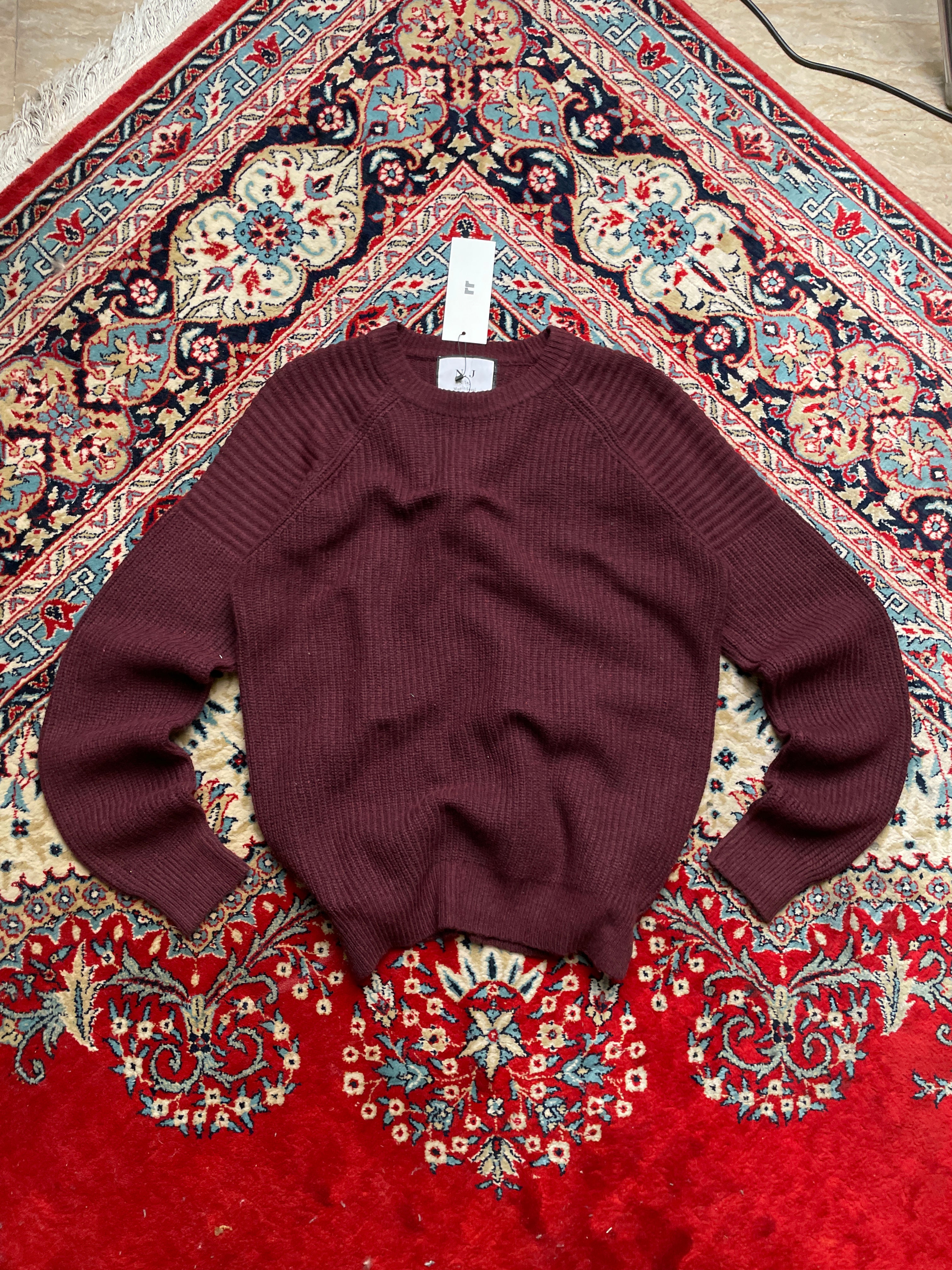 N. J Ribbed Knit Raglan Crewneck Sweater