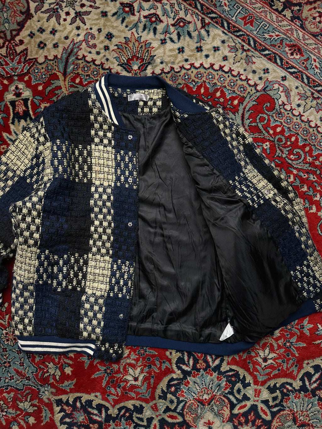 OIL RICE KNITTED RELAXED BOMBER JACKET