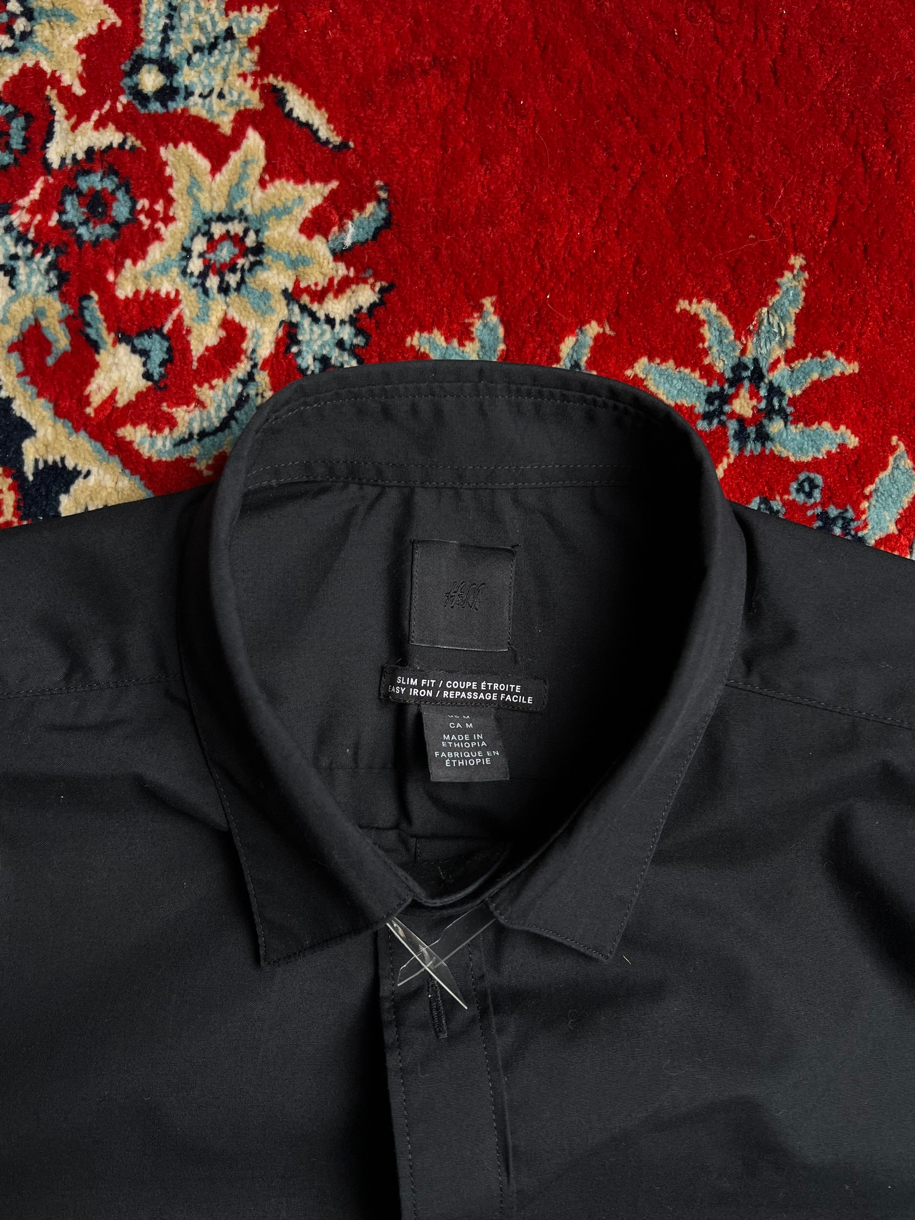 H&M BUTTON DOWN CASUAL SHIRT