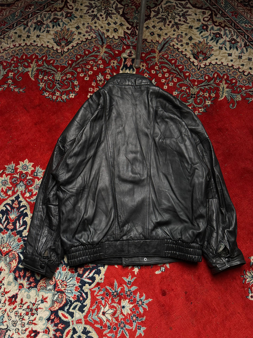 VINTAGE LIMITED CONCEPT LEATHER BOMBER JACKET