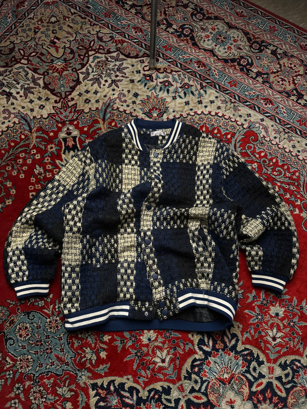 OIL RICE KNITTED RELAXED BOMBER JACKET