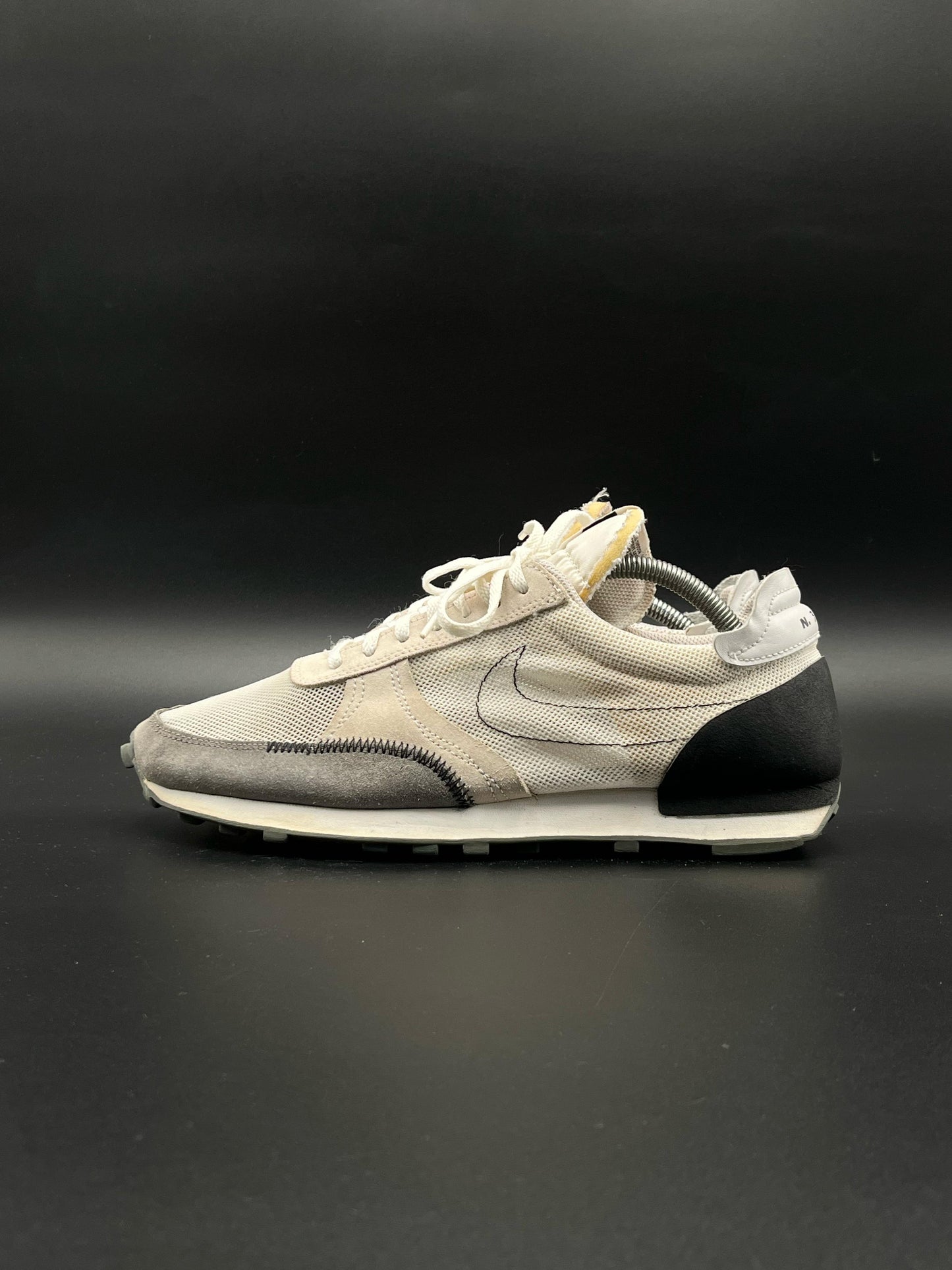 Nike Daybreak Type "Light Orewood Brown"
