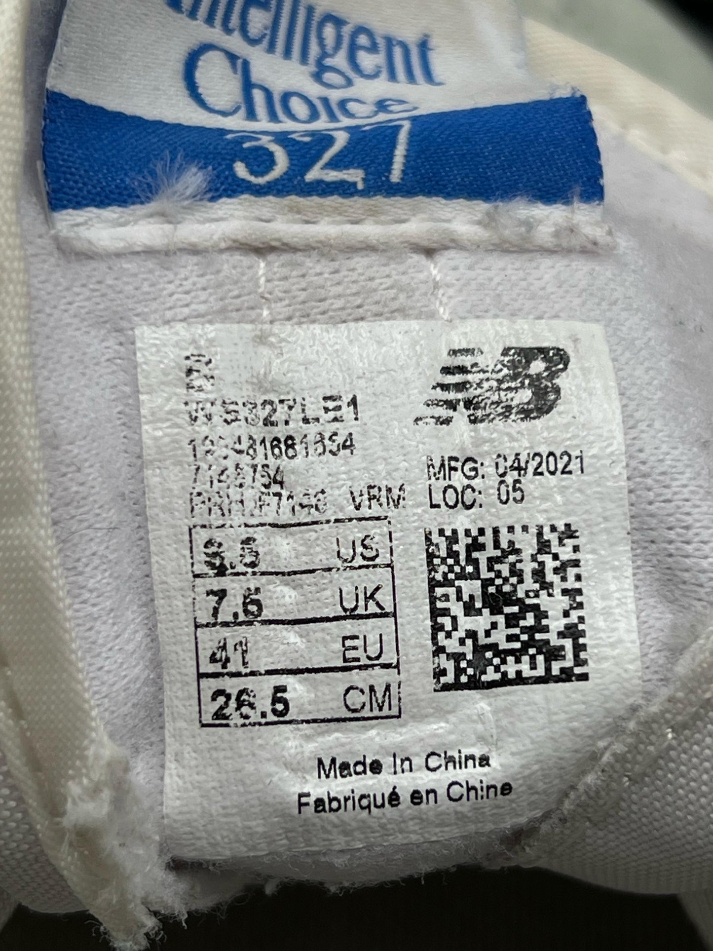 New Balance 327 Storm Blue Deep Sky