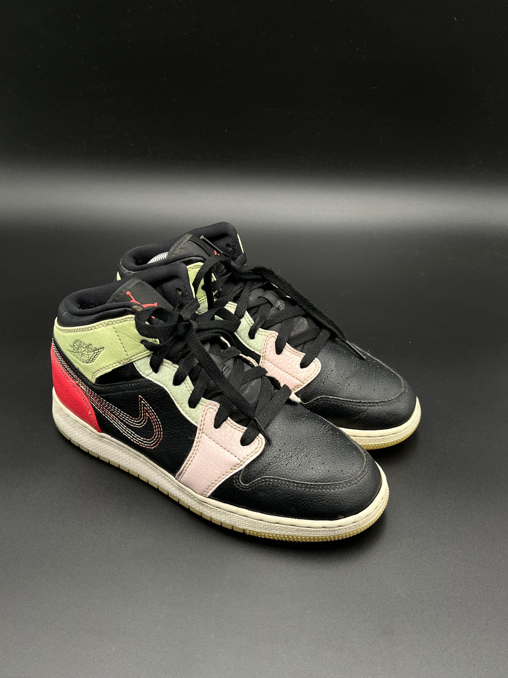 Nike Air Jordan 1 Mid SE Glow In The Dark - 40