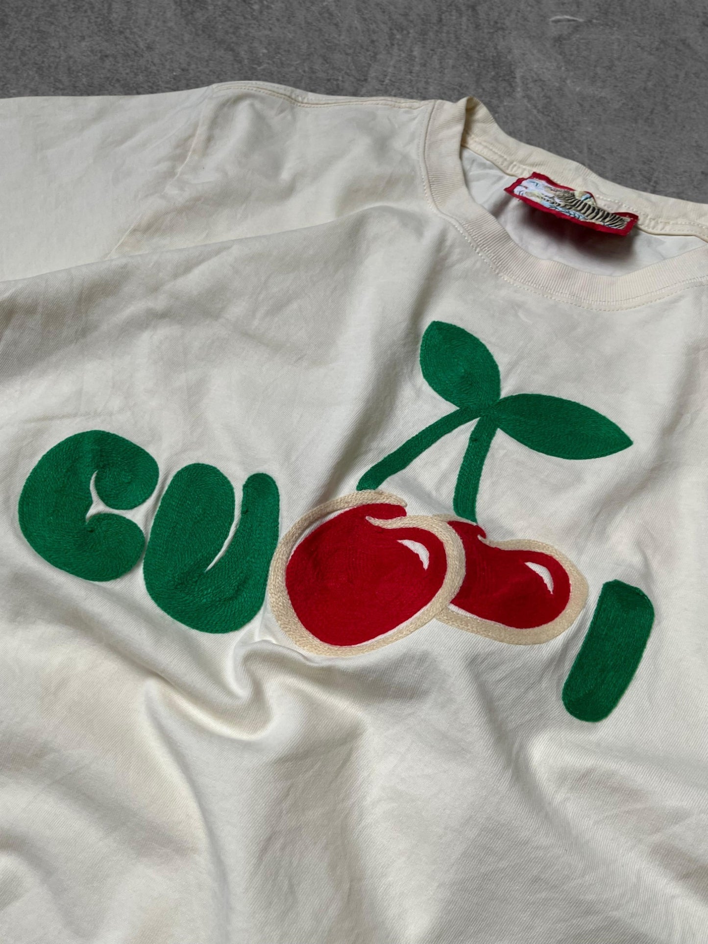 GUCCI Embroidered Cherry Tee