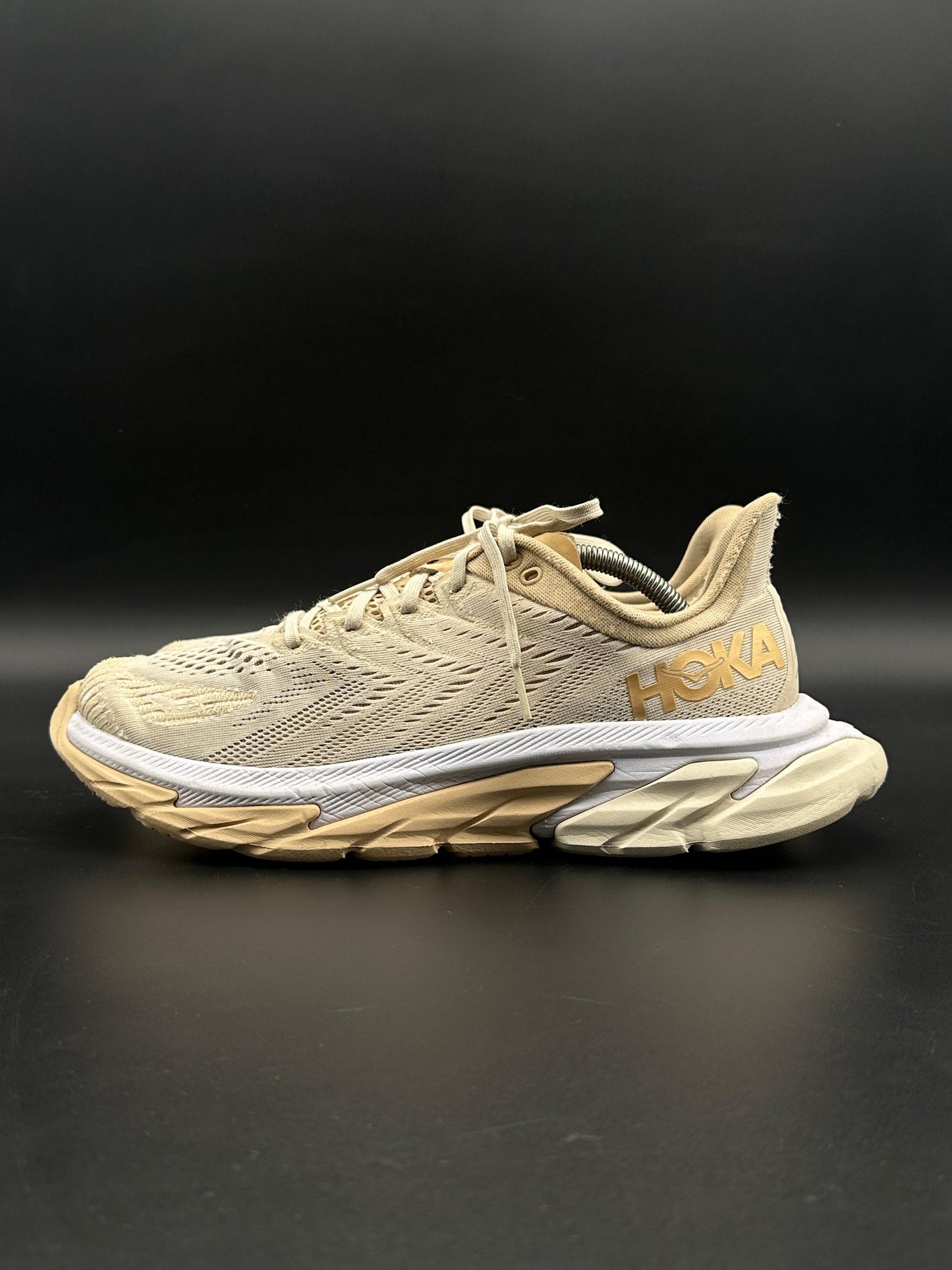 Hoka Clifton Edge Responsive