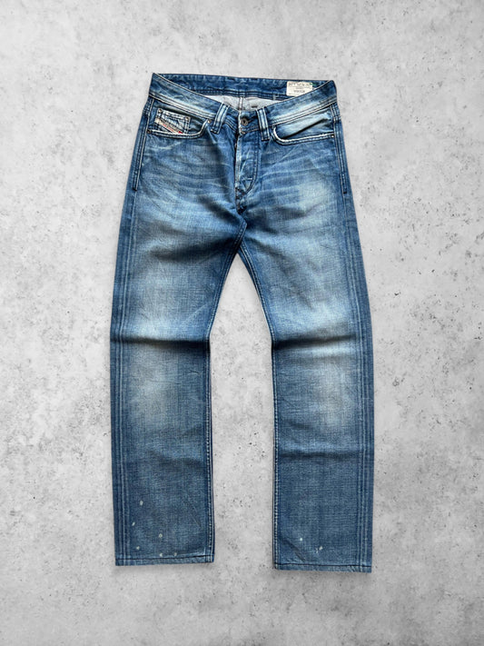 DIESEL VIKER STRAIGHT FIT DENIM PANTS