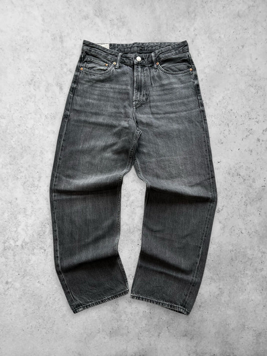 H&M LOOSE FIT GREY WASHED DENIM PANTS