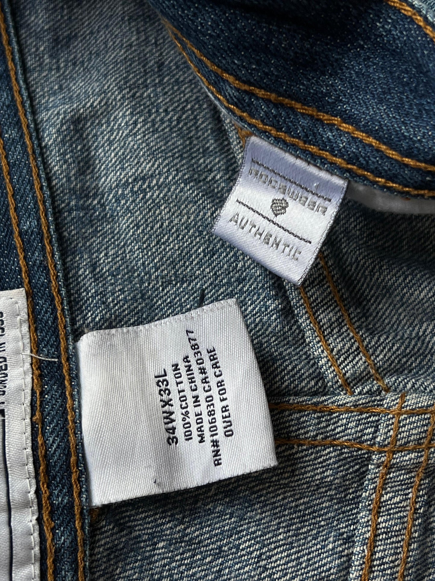 ROCAWEAR Embroidered Logo Denim Pants
