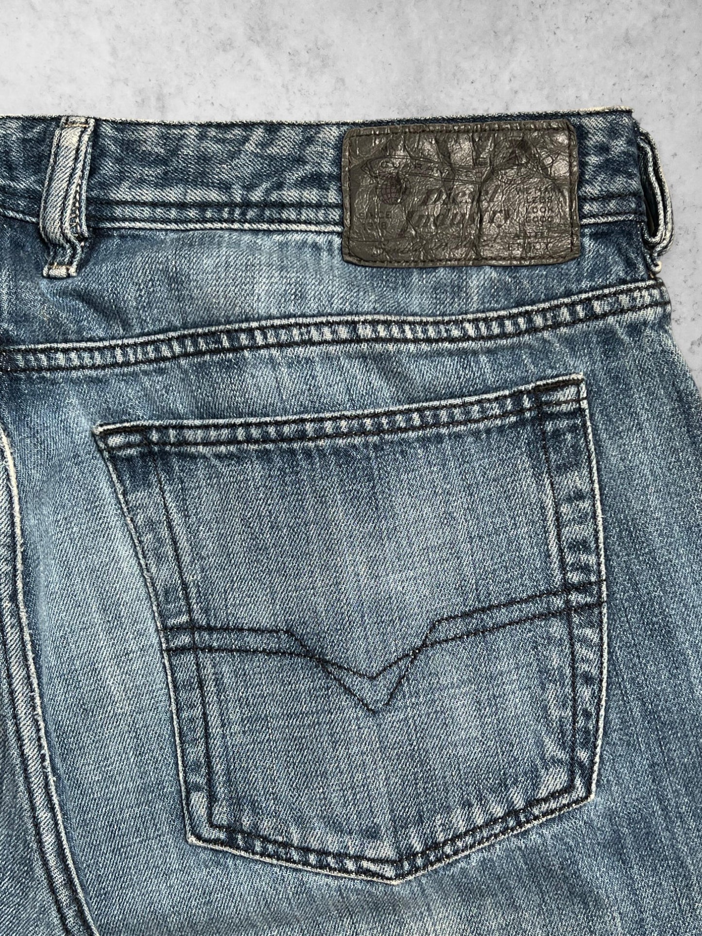 DIESEL Zathan Regular-BootCut Denim Pants