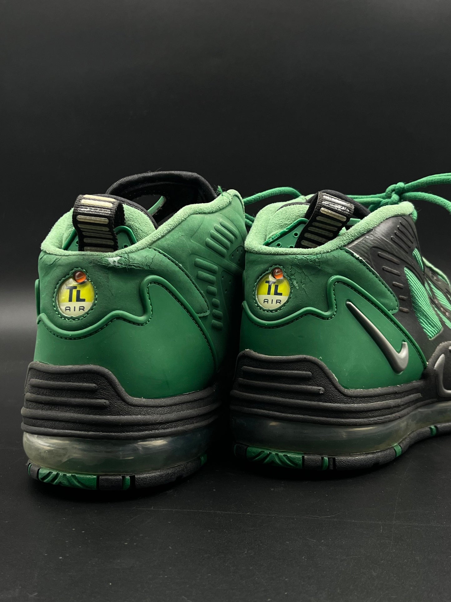 NIKE AIRMAX PILLAR PINE GREEN