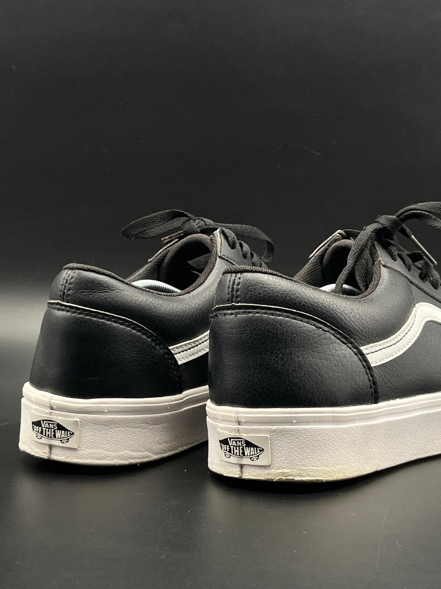 VANS OLD SKOOL LEATHER BLACK/WHITE