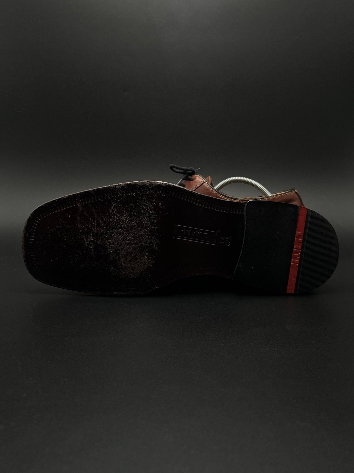 KINLEY Derbys by LLoyd