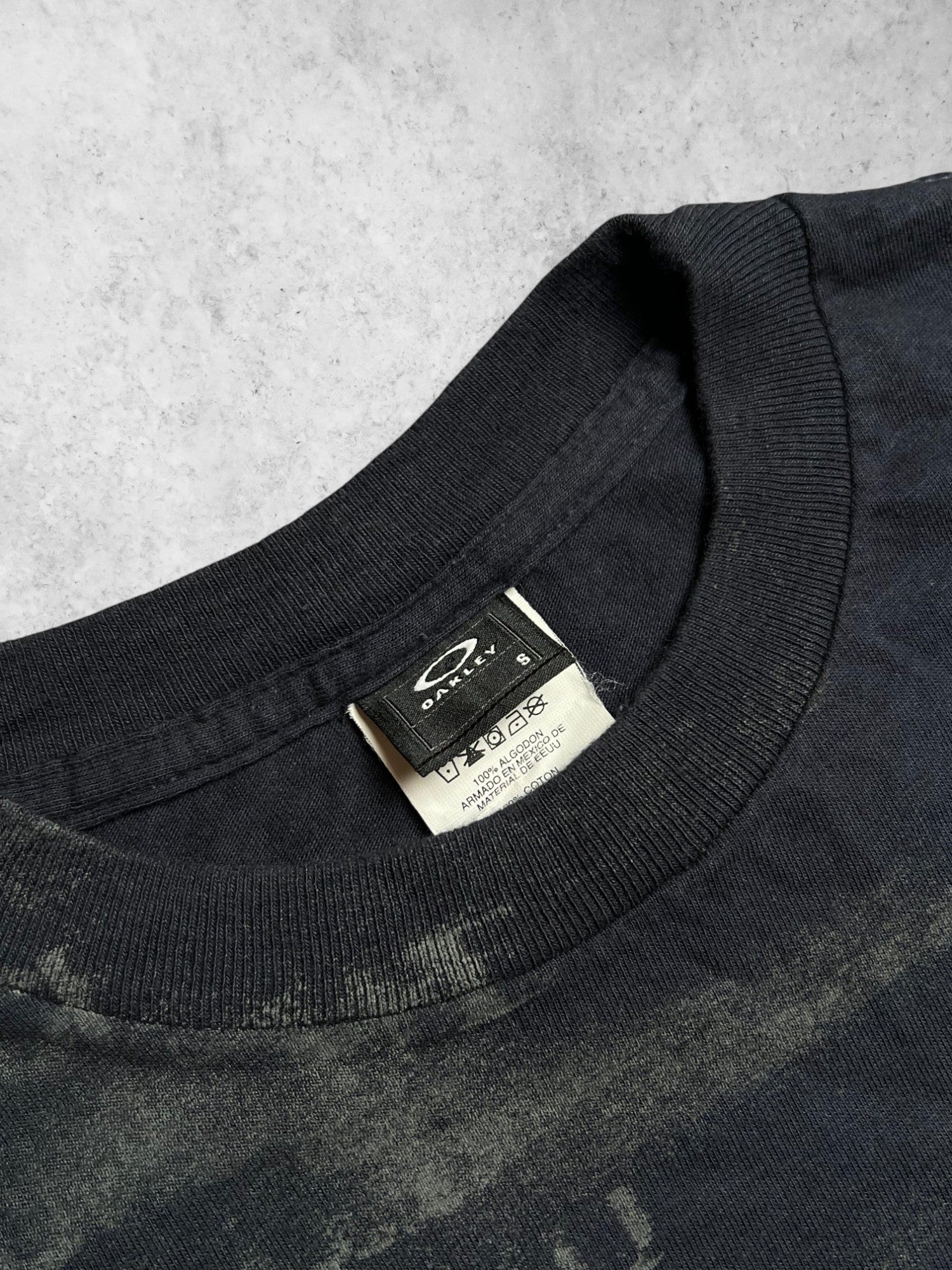 OOKLEY VINTAGE PRINTED Tee