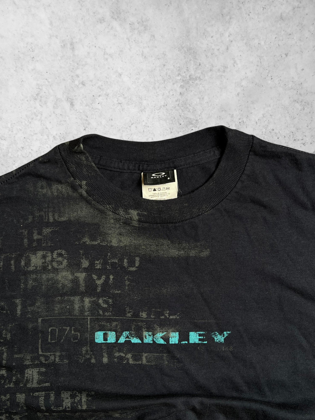 OOKLEY VINTAGE PRINTED Tee