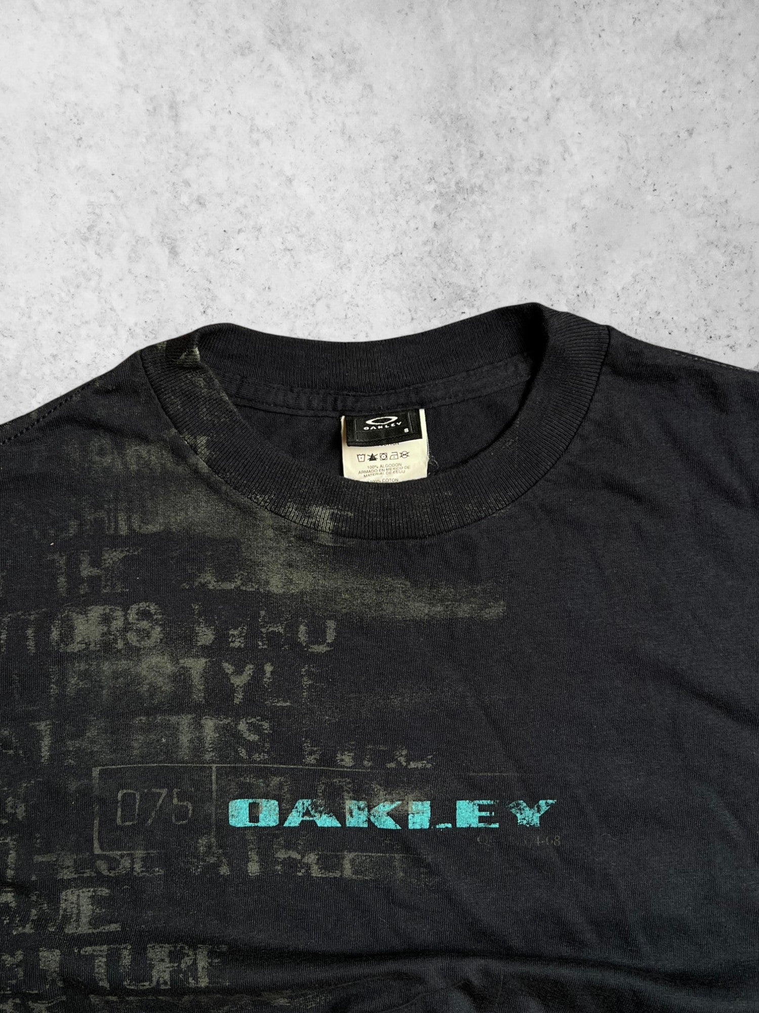 OOKLEY VINTAGE PRINTED Tee