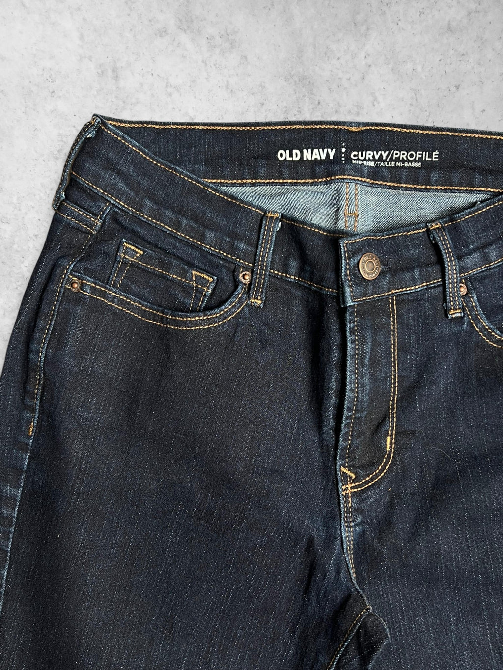 OLD NAVY WOMEN MID RISE CURVY BOOT CUT INDIGO DENIM PANTS