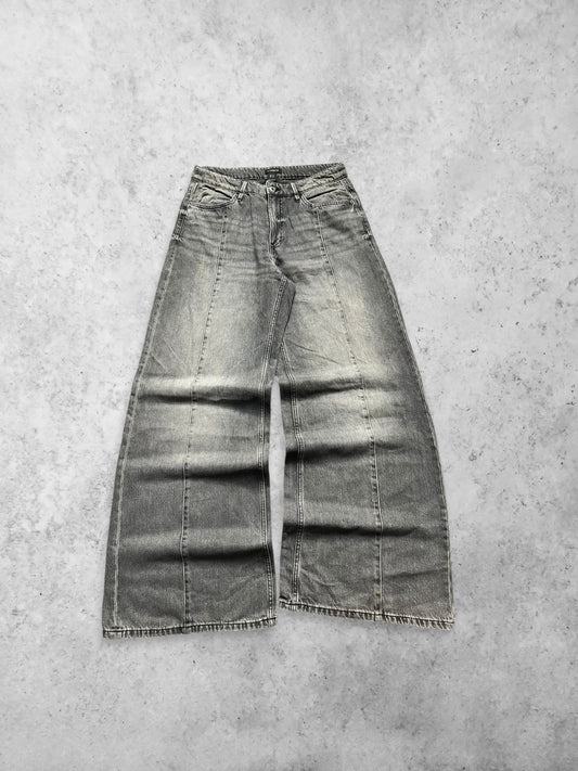 LINDEX GREY SUPER BAGGY JEANS