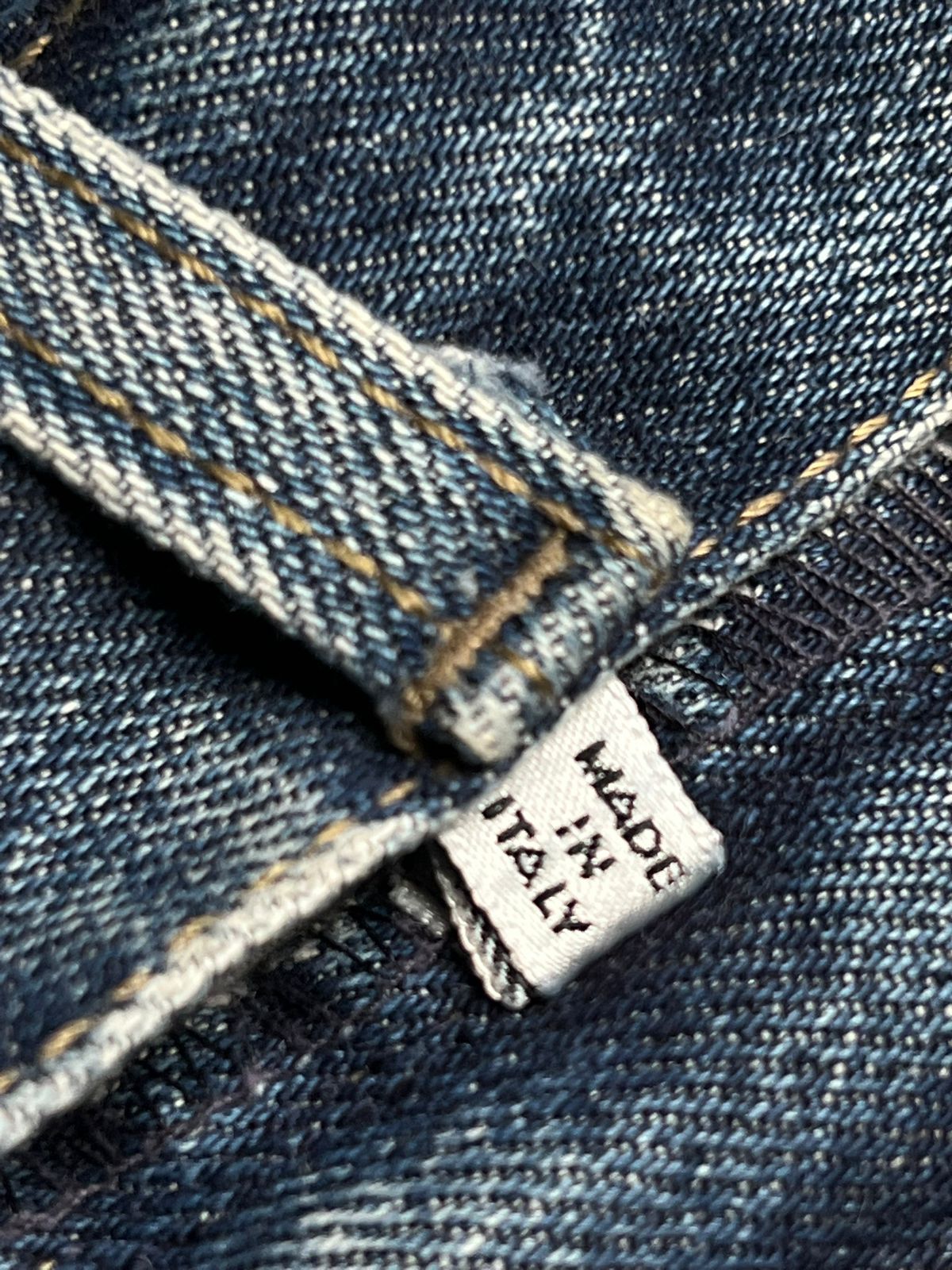 EMPORIO ARMANI RELAXED FIT HEAVYWEIGHT JEANS