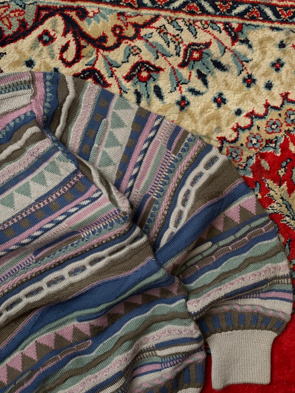 VINTAGE Knitted WOOL Sweater