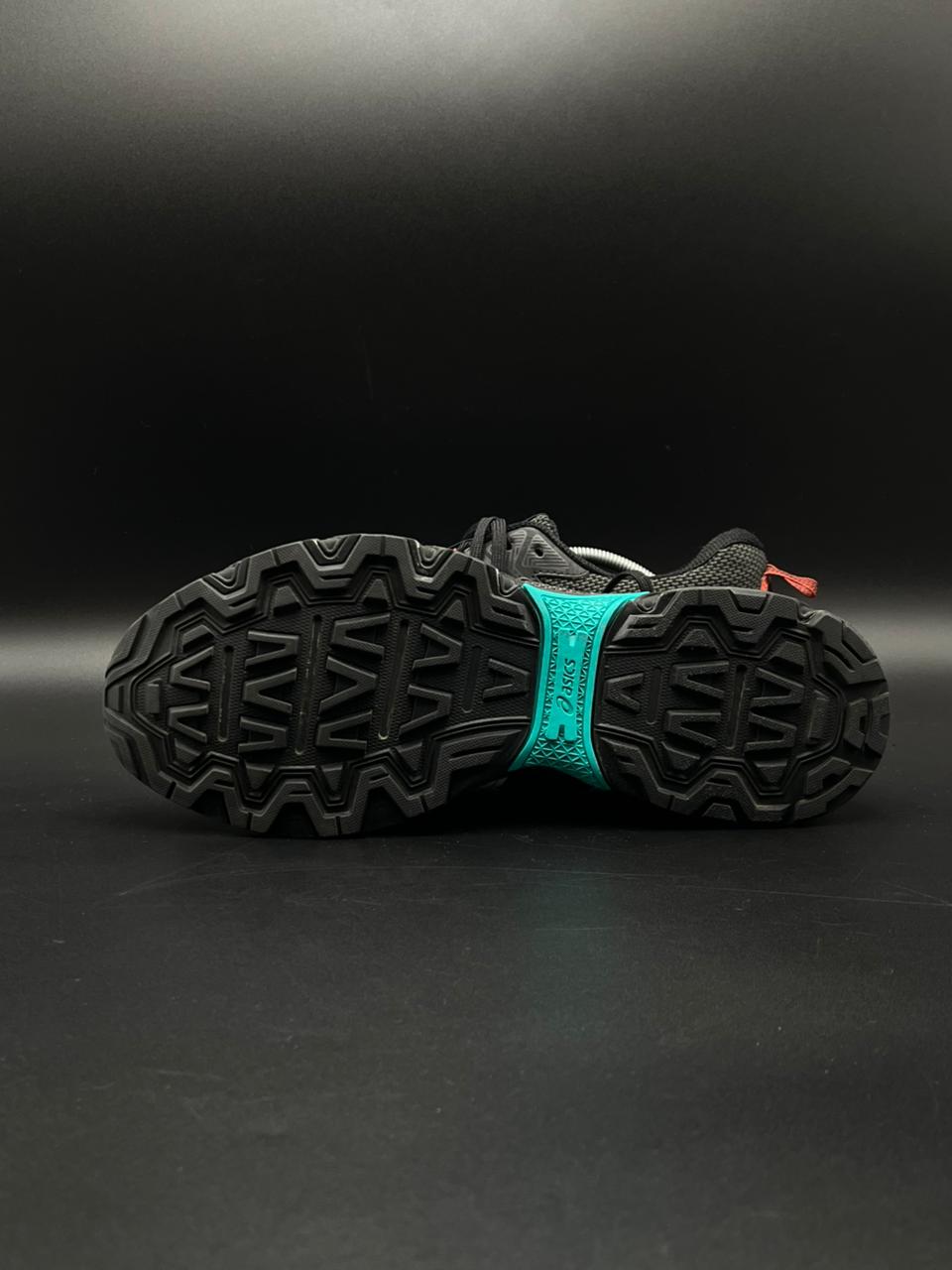 ASICS GEL-VENTURE 8 BLACK/WHITE