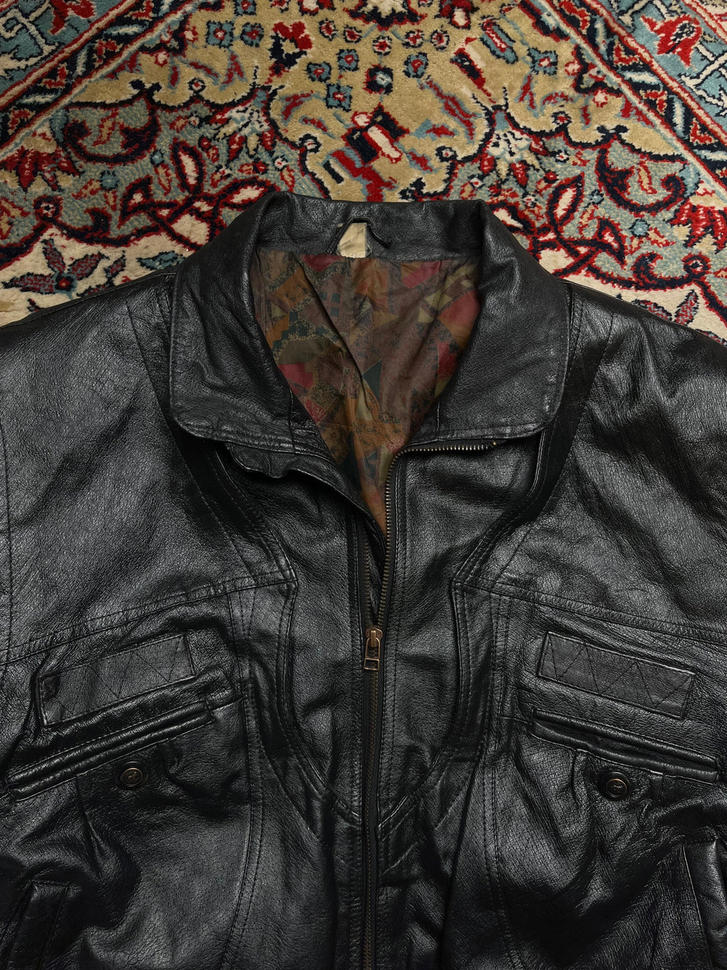 Vintage Black Genuine Leather Bomber Jacket with Patterned Lining