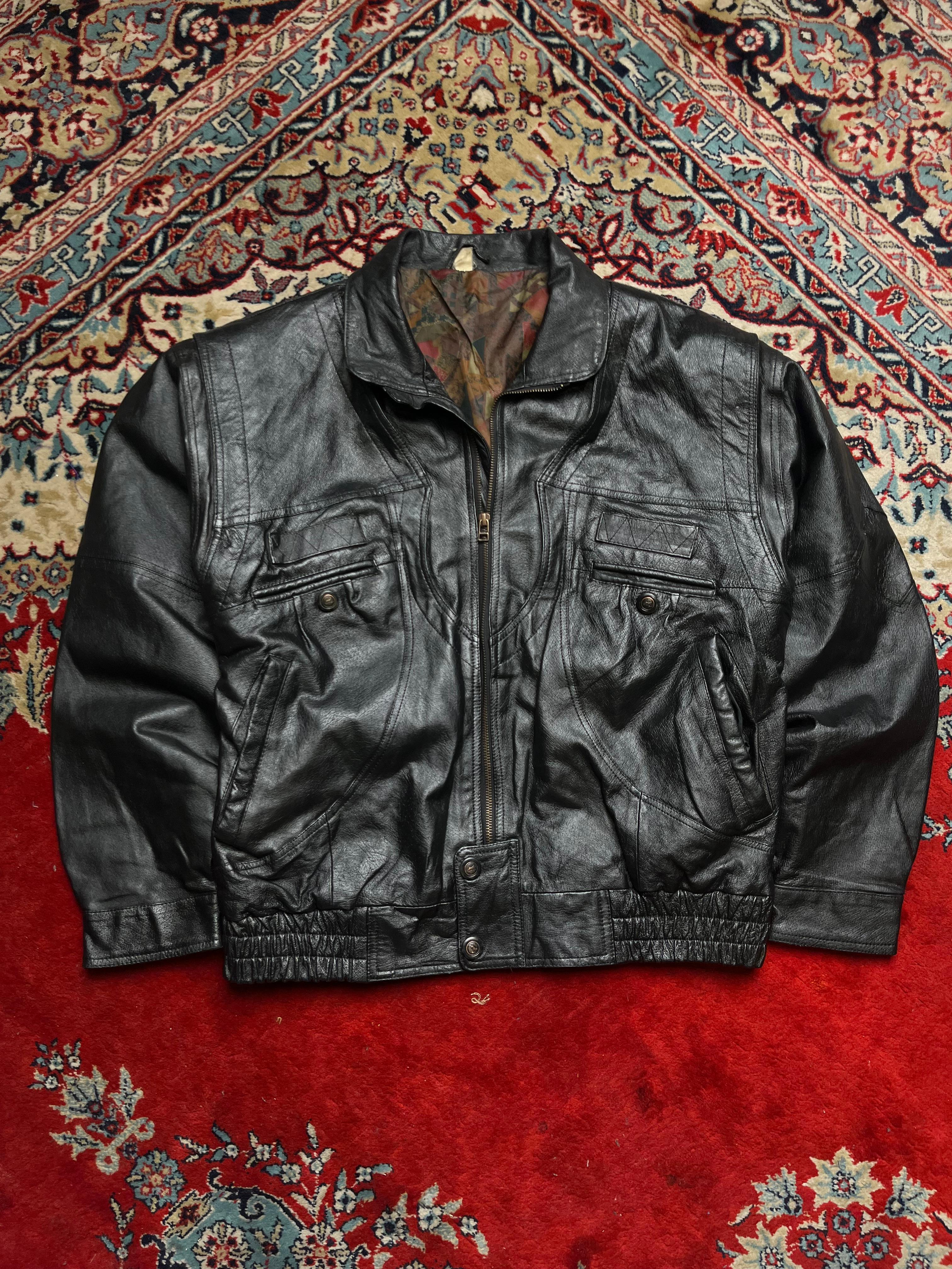 Vintage Black Genuine Leather Bomber Jacket with Patterned Lining
