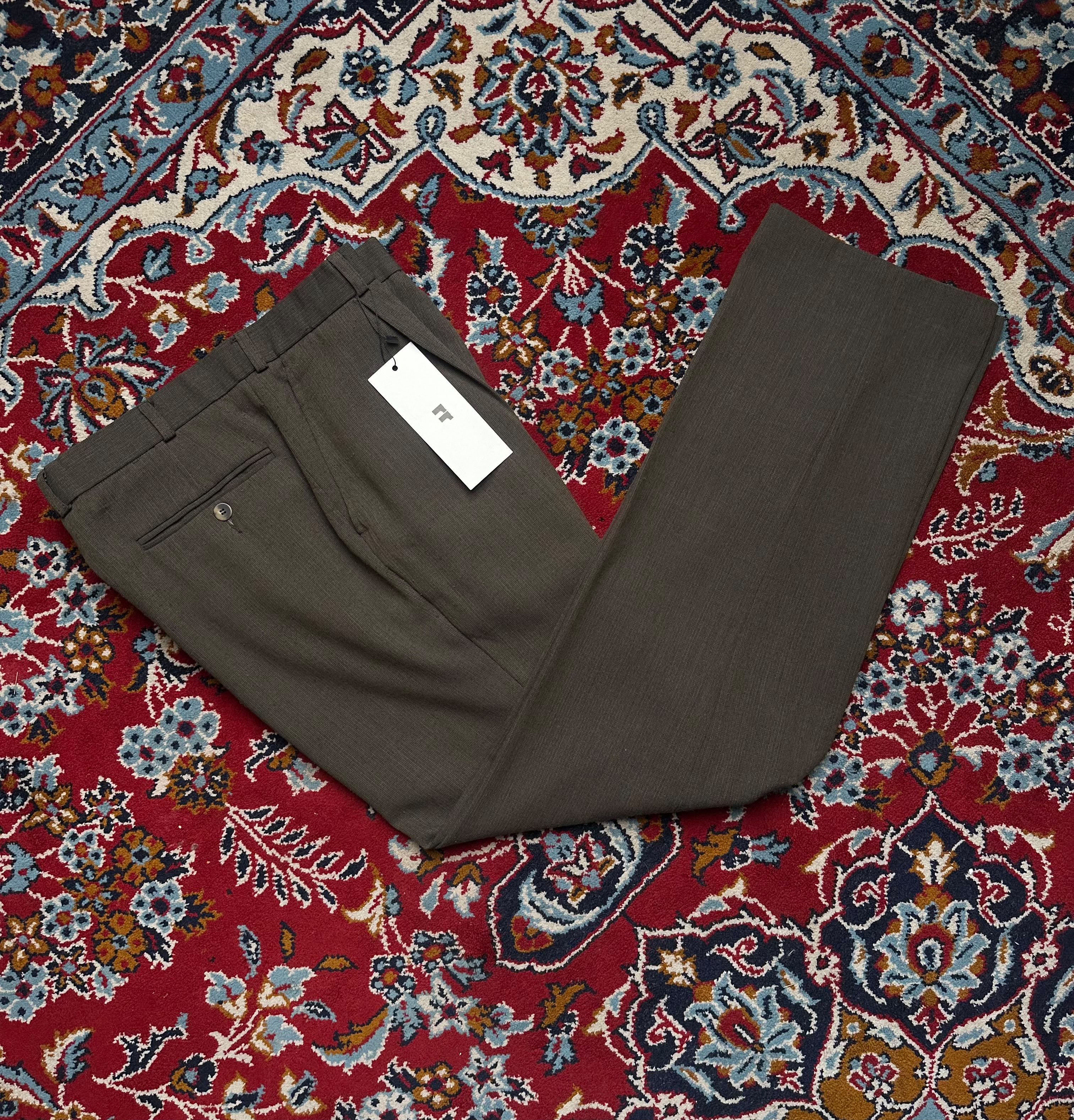 Vintage Luigi Vesari Wool Pleated Olive Brown Dress Pants - 32