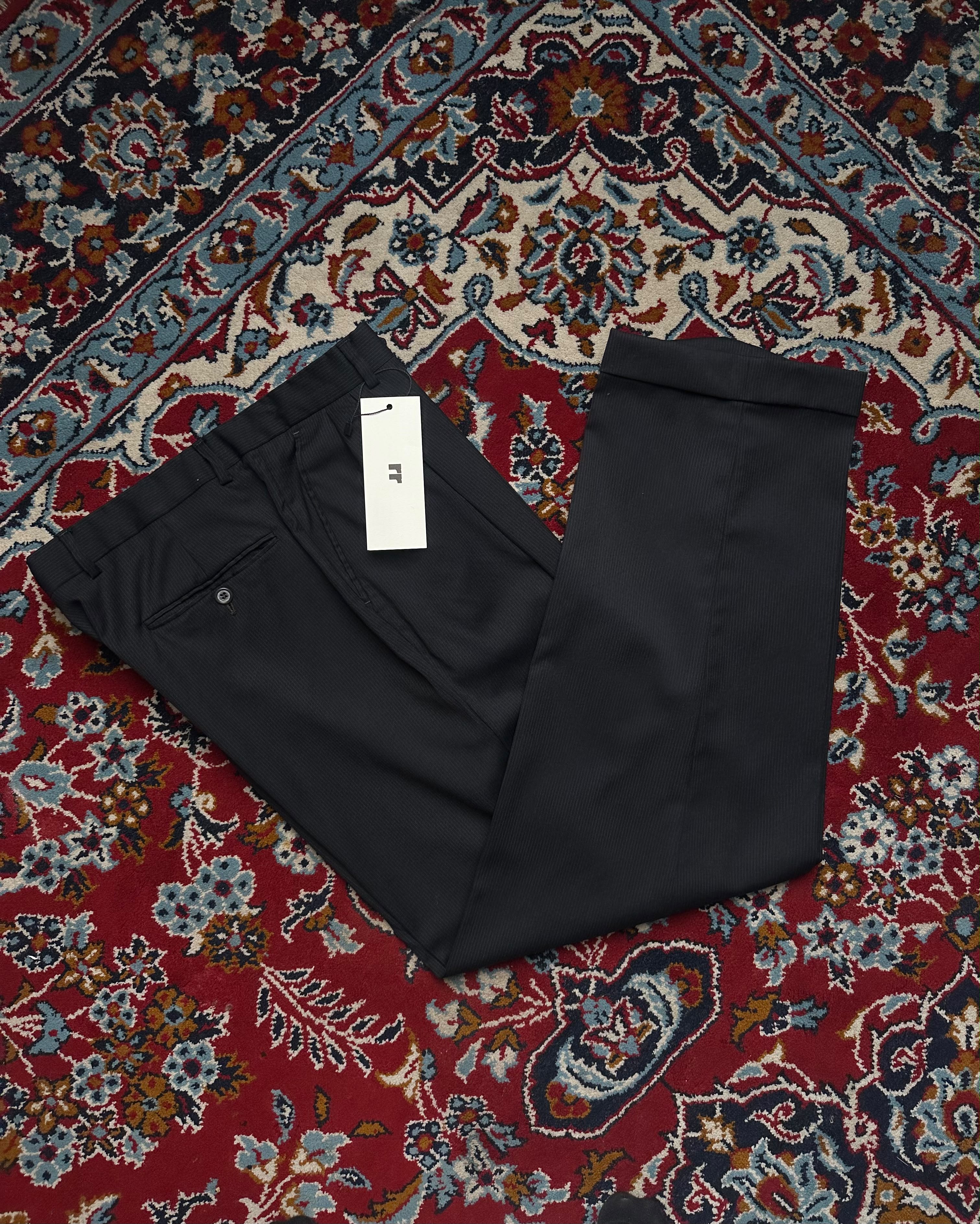 Vintage Dark Grey Pinstripe Pleated Cuffed Dress Pants - 32