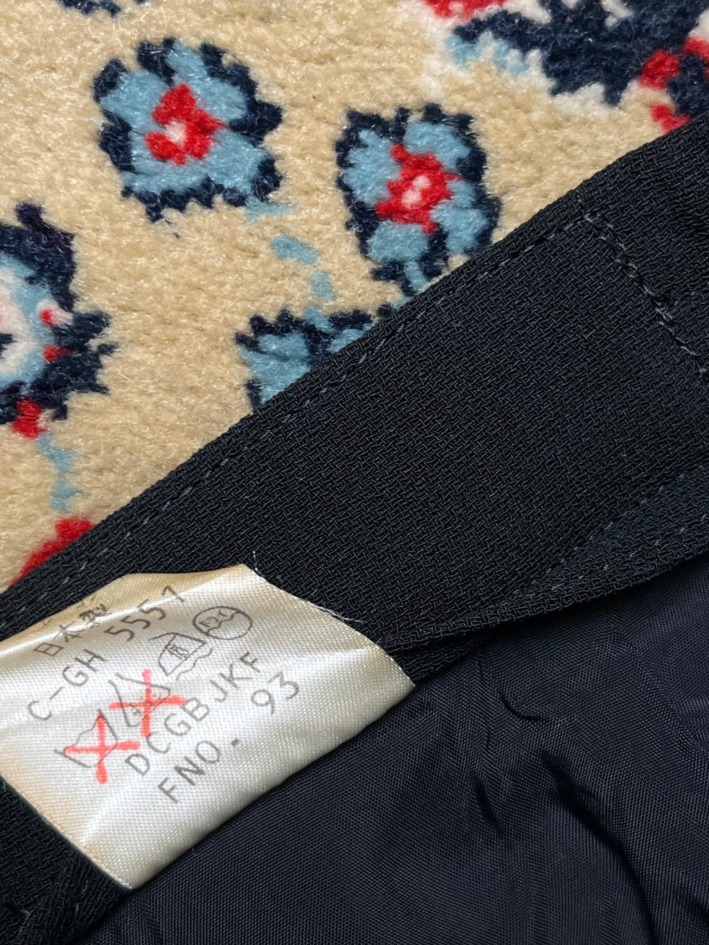 Vintage Black Pleated Flared SKIRT - 28