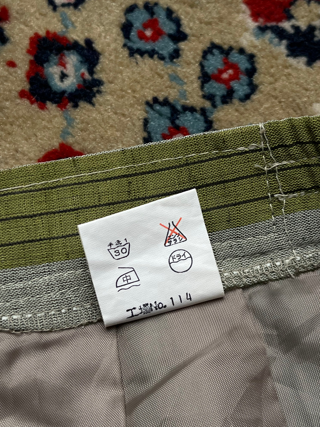 Vintage Japan Styled Vertical Striped Pleated Skirt - 30