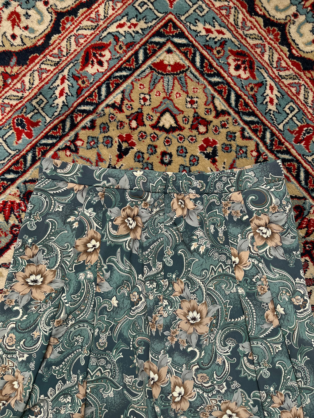 Vintage Delice Sports Tokyo Floral Paisley Pleated Skirt - 28
