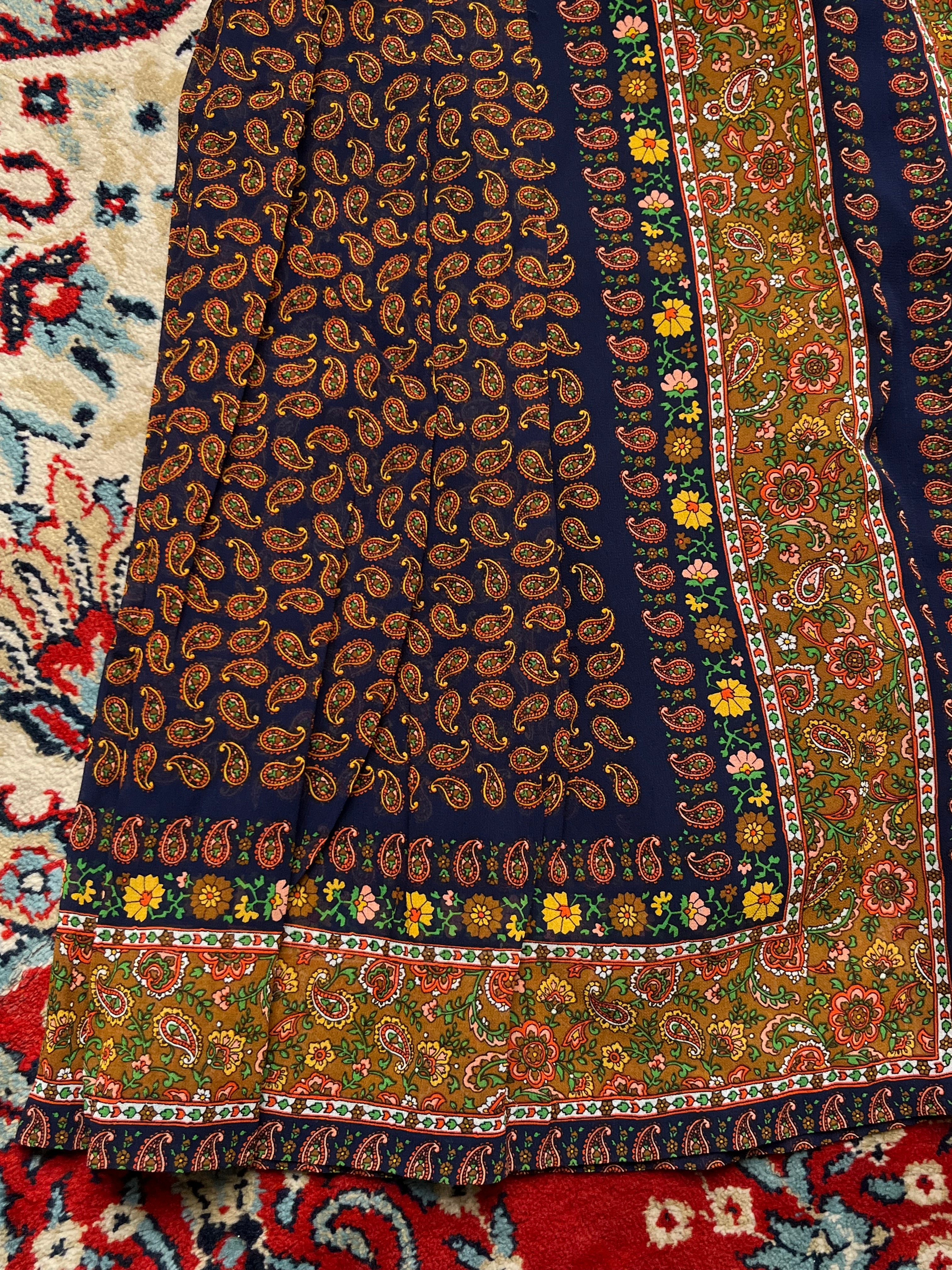Vintage Paisley Floral Pleated Skirt - 26