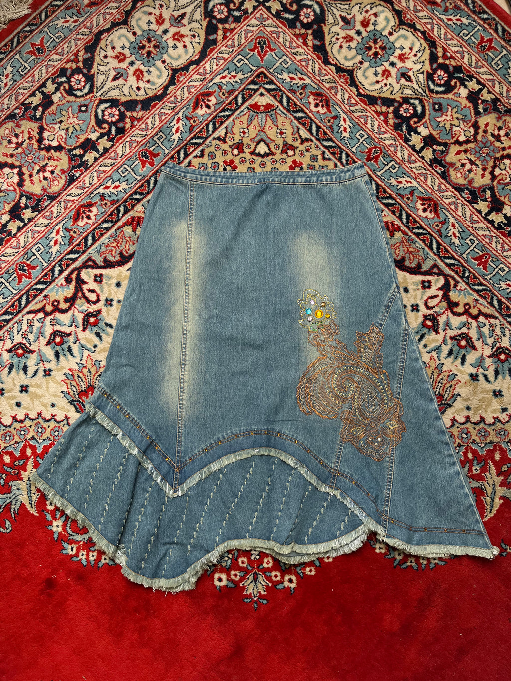 TOWN WEAR Beaded Embroidered Denim Skirt - 30